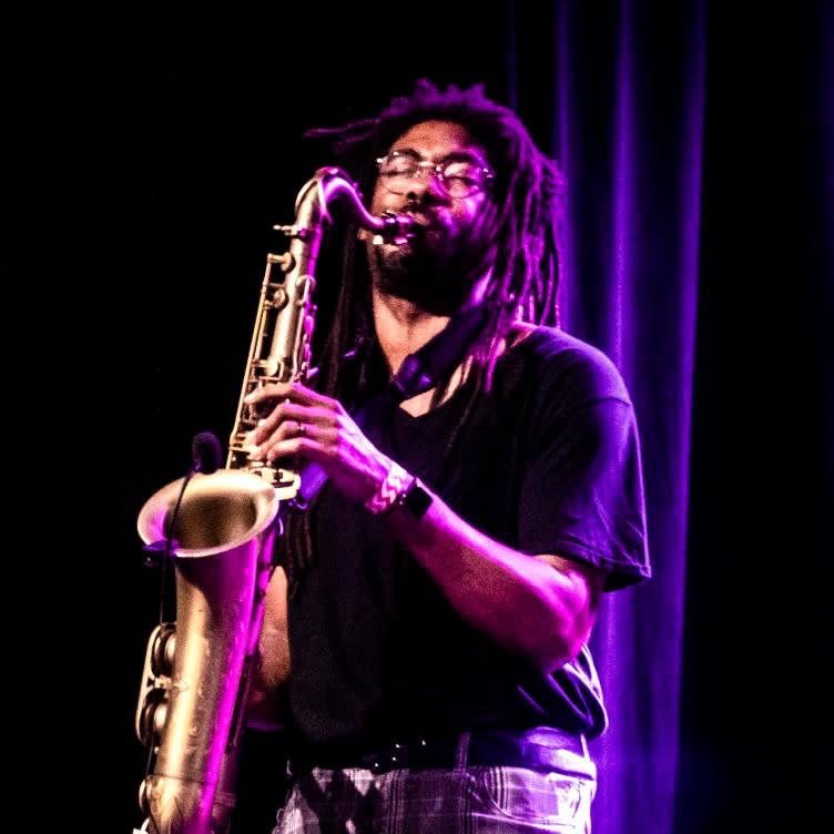 @wesperrymusic is dropping by tonights @ocfishgrill hang! Come out and check it out. Downbeat 7pm. Peace.