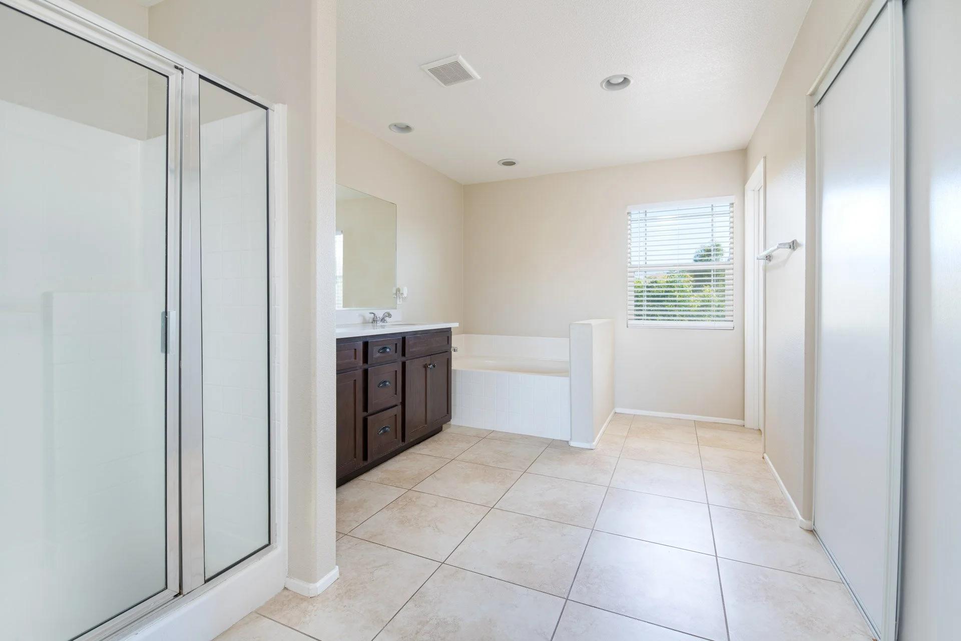 Showcase your property's best angles. Stunning real estate & architectural photography/ photographer that elevates listings & captivates buyers in Temecula CA.