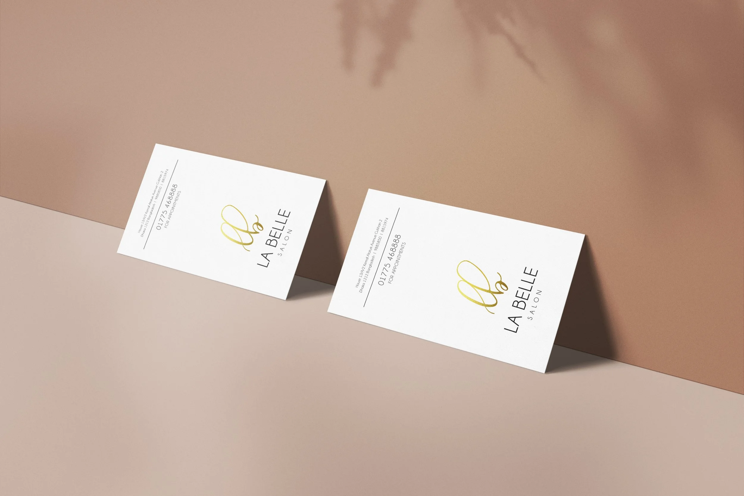 La Belle biz card MOCKUP.jpg