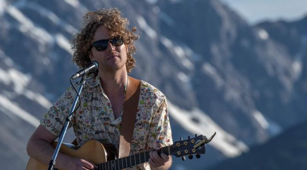 Background Beats & Patio Pints, Free Live Music - Liam Cowan