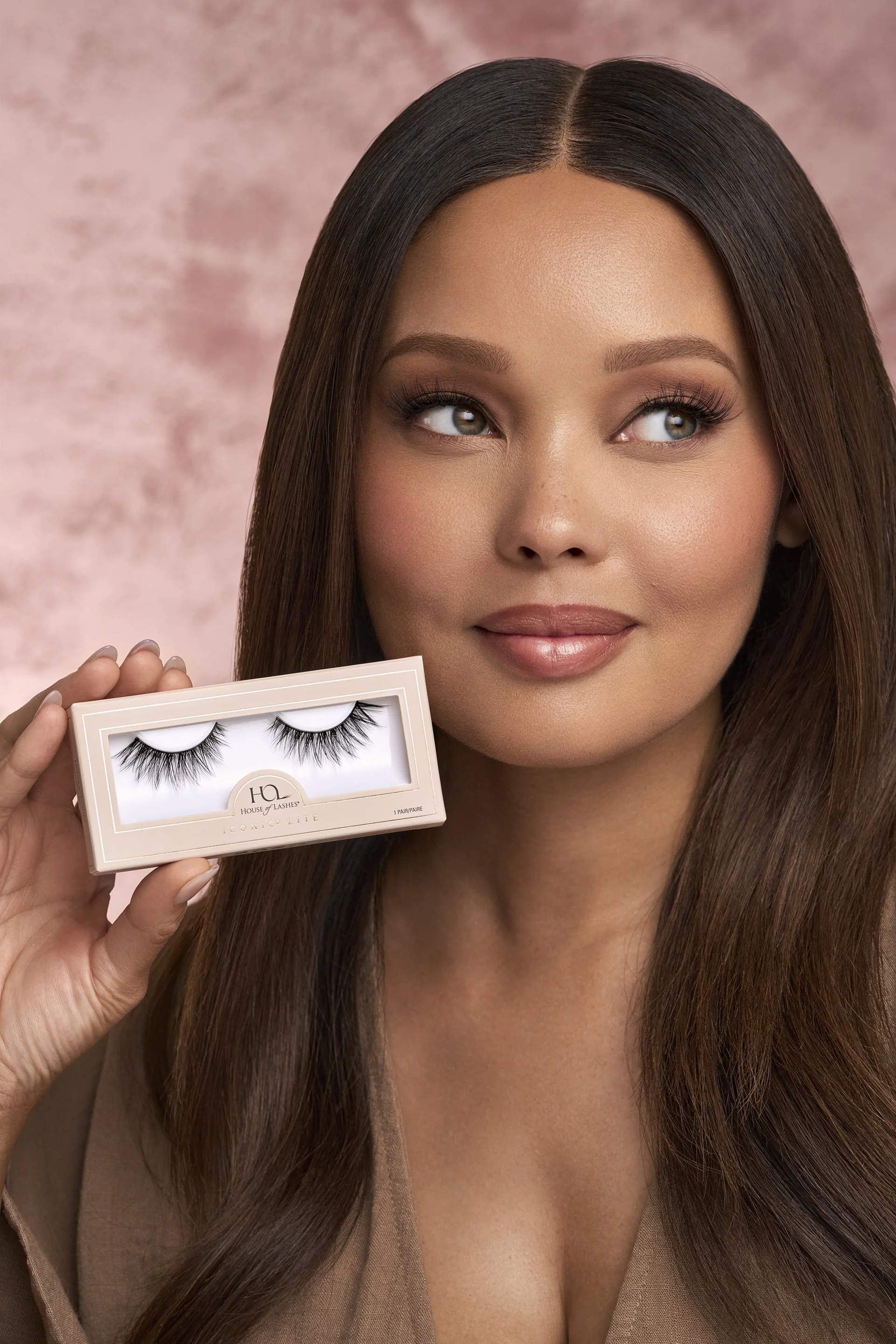 iconic-allure-4 copy.jpg