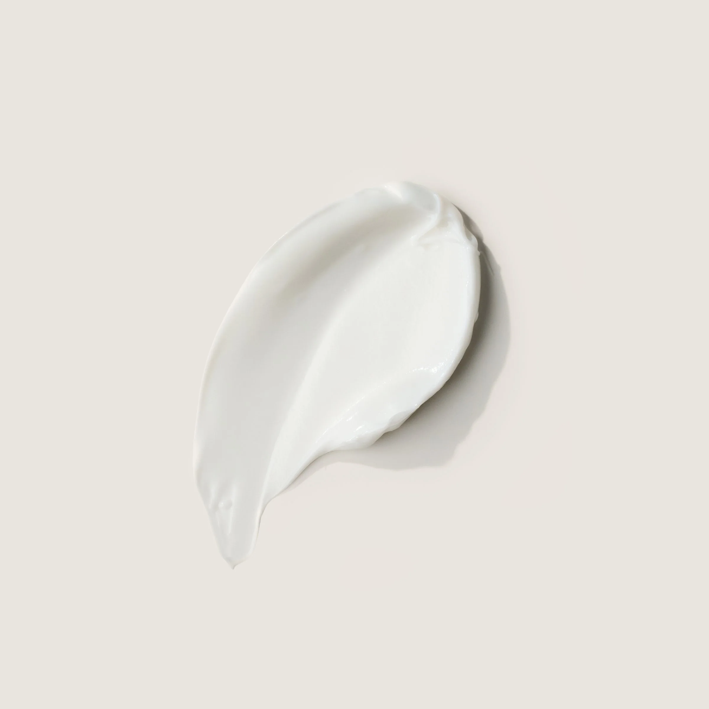 FOREVERBEAUMORE_SilkCream_Texture_Still_V3 .jpg