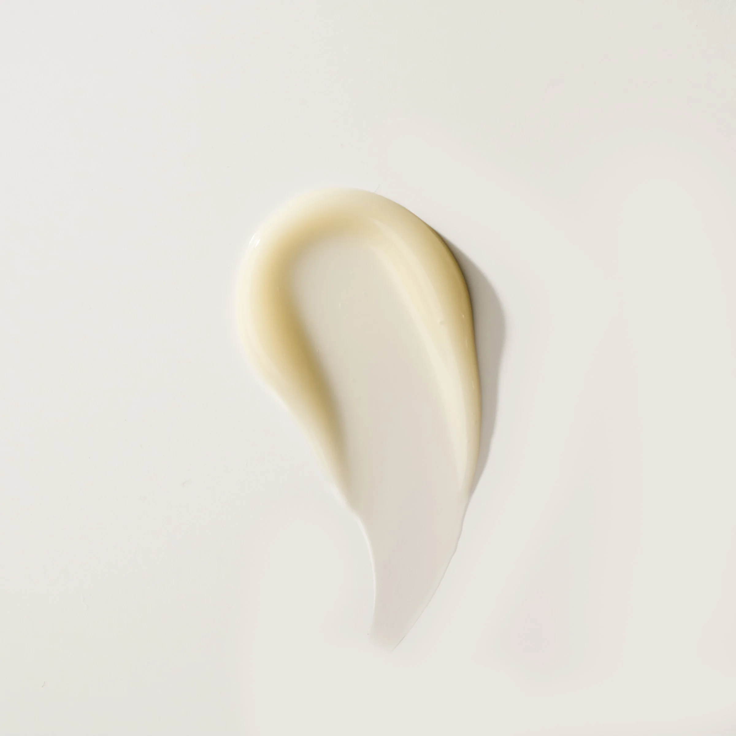 FOREVERBEAUMORE_TripleCollagenSerum_Texture_Still_V2 .jpg