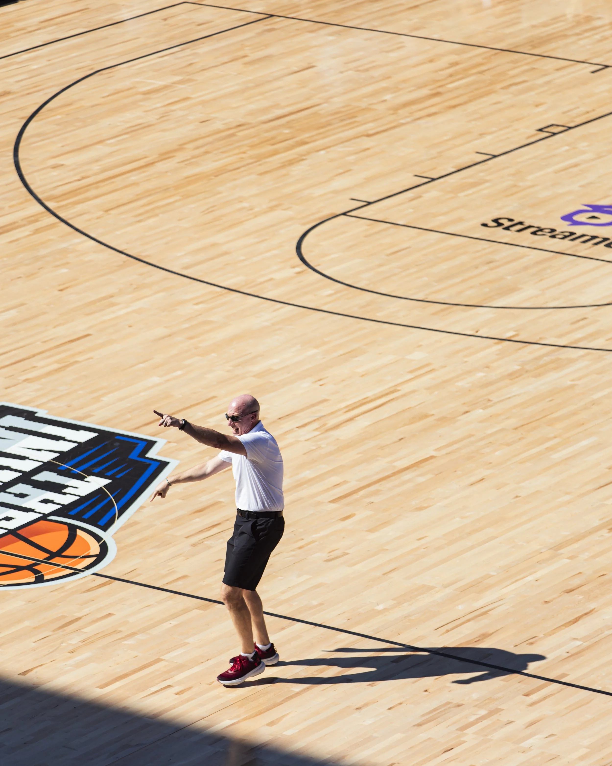 invitationalMBB9.28_cottaiano-8319.jpg