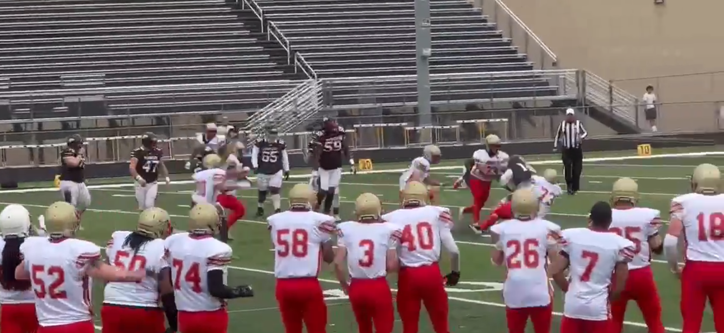 Sack recorded by #73 Alex Faust during the Miners @ Pioneers game in St. Paul, MN on May 17th. Photo Credit: Krystal Kelly