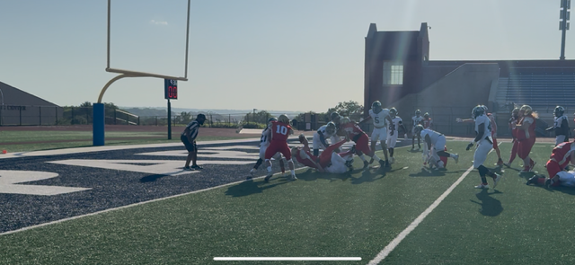 Action shot of #2 Mitch McelMeel's rushing TD to open the game on June 21, 2025 vs the Leyden Lions