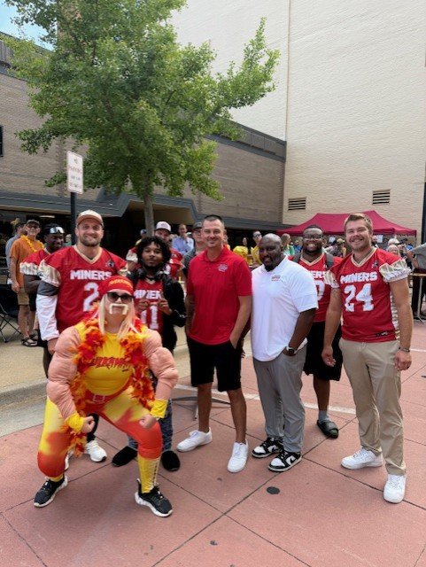 2025 UNITED WAY #OverTheEdge 9.12.25