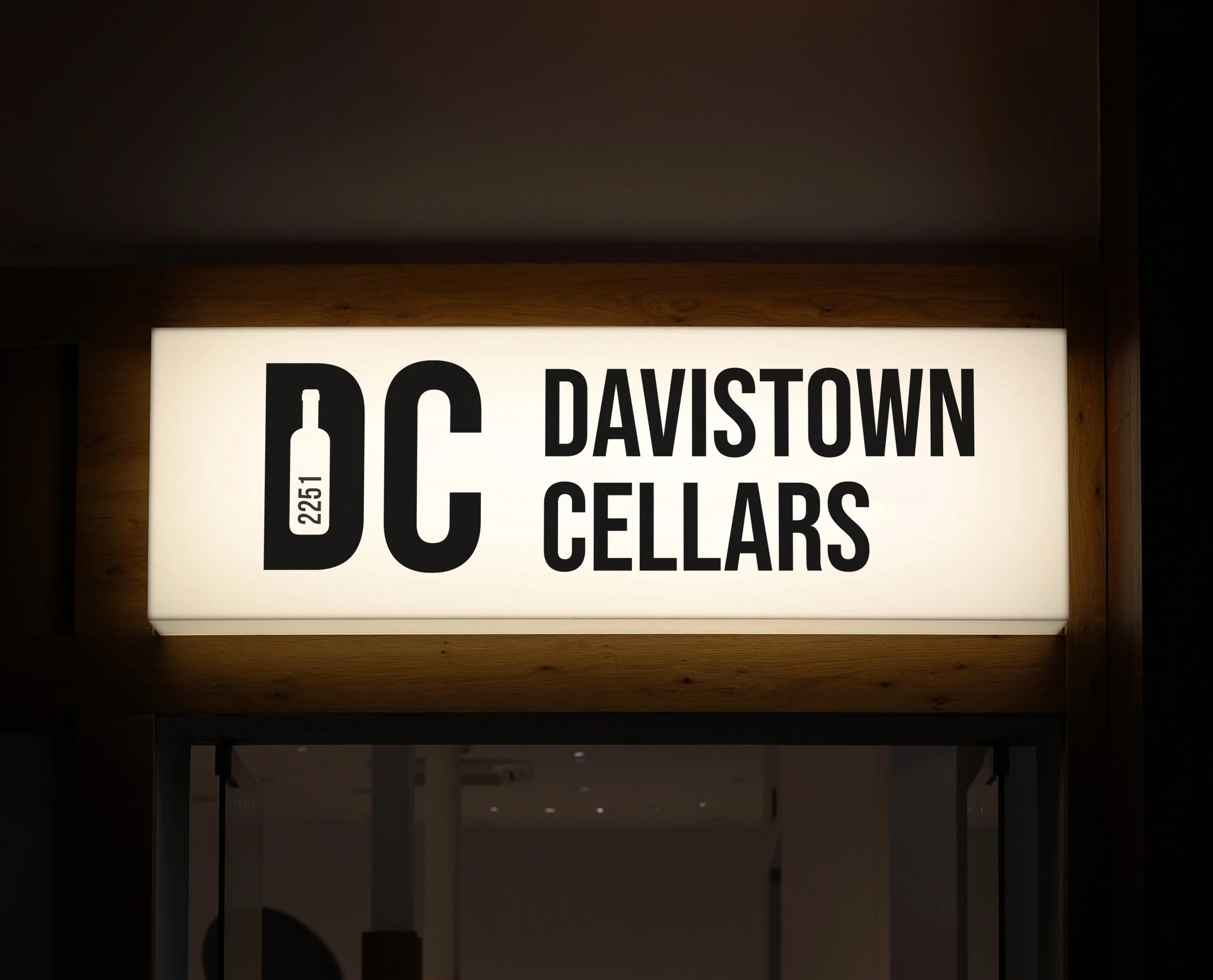 Davistown Cellars Identity