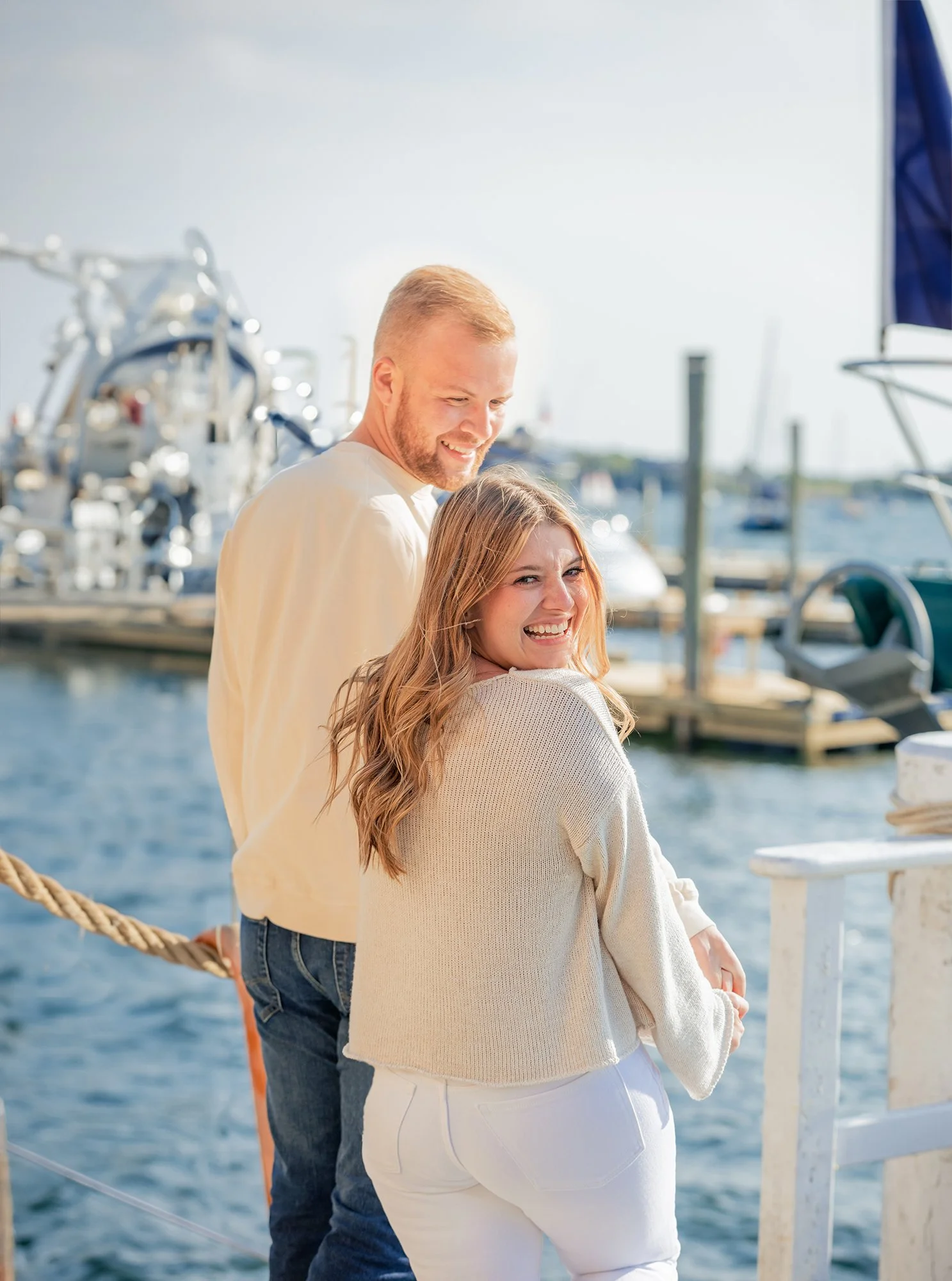 engagement-session-newport-ri-downtown.jpg