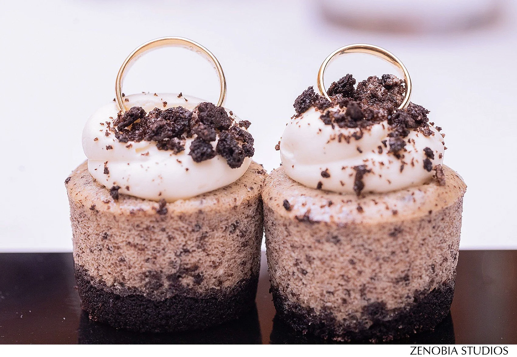 oceanhouse-dessert-events_Rosecliff_mansion_weddings_newport_ri.jpg