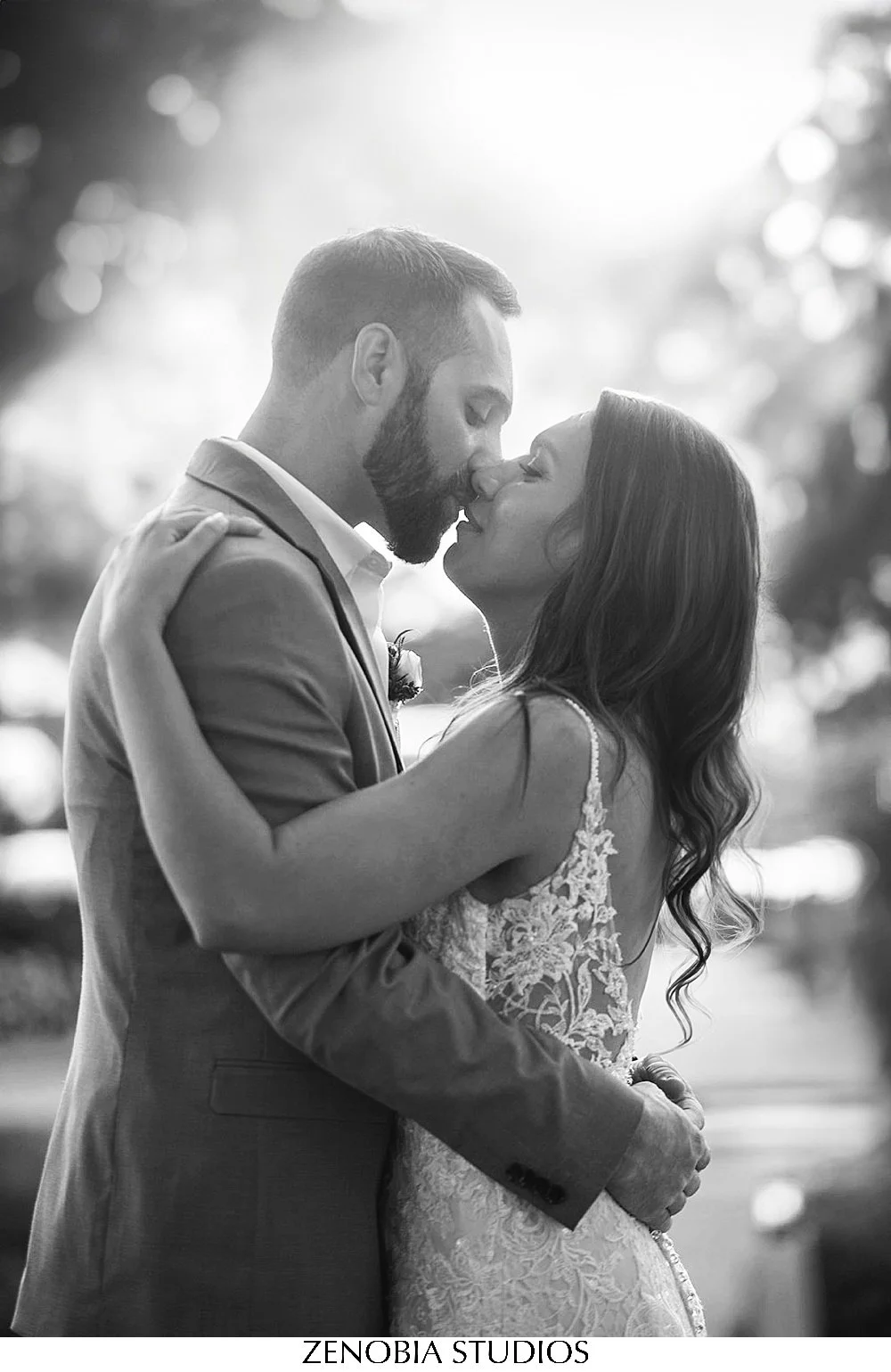 places-to-take-pictures-ocean-house_Rosecliff_mansion_weddings_newport_ri.jpg