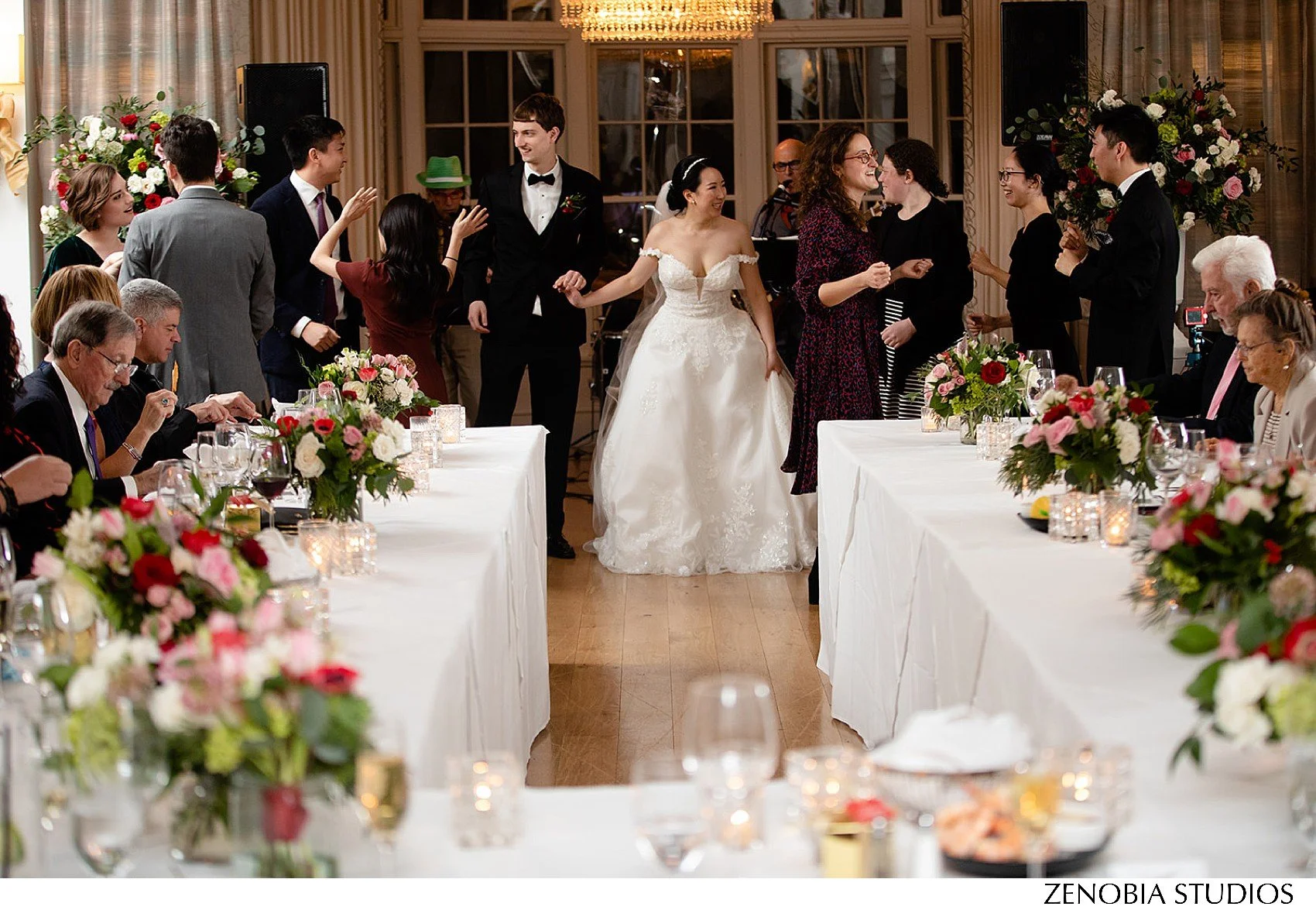 12291317_websize_Providence-weddings-at-the-hope-club-1.jpg
