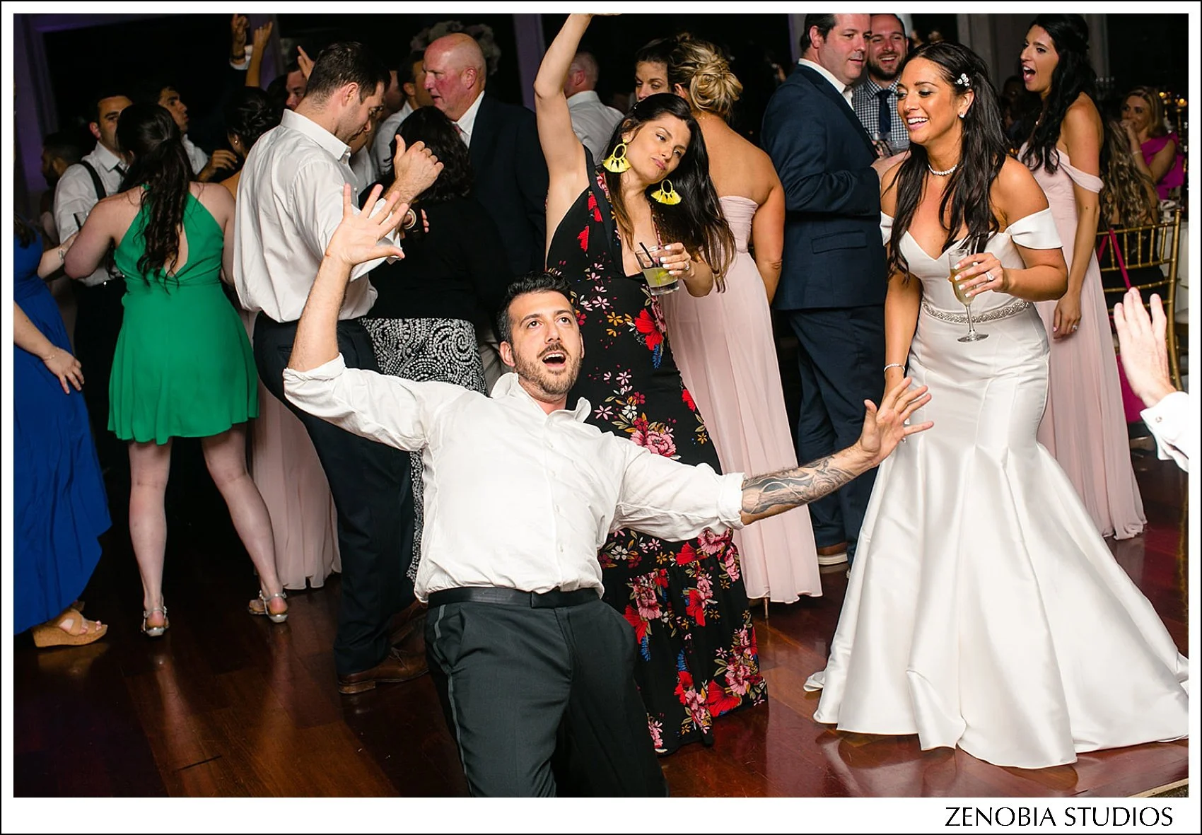 3C25d521712487x_oceancliff-mansion-newport-ri-weddings.jpg
