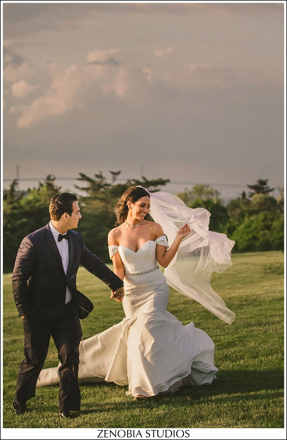 31FkL521819530x_oceancliff-mansion-newport-ri-weddings.jpg