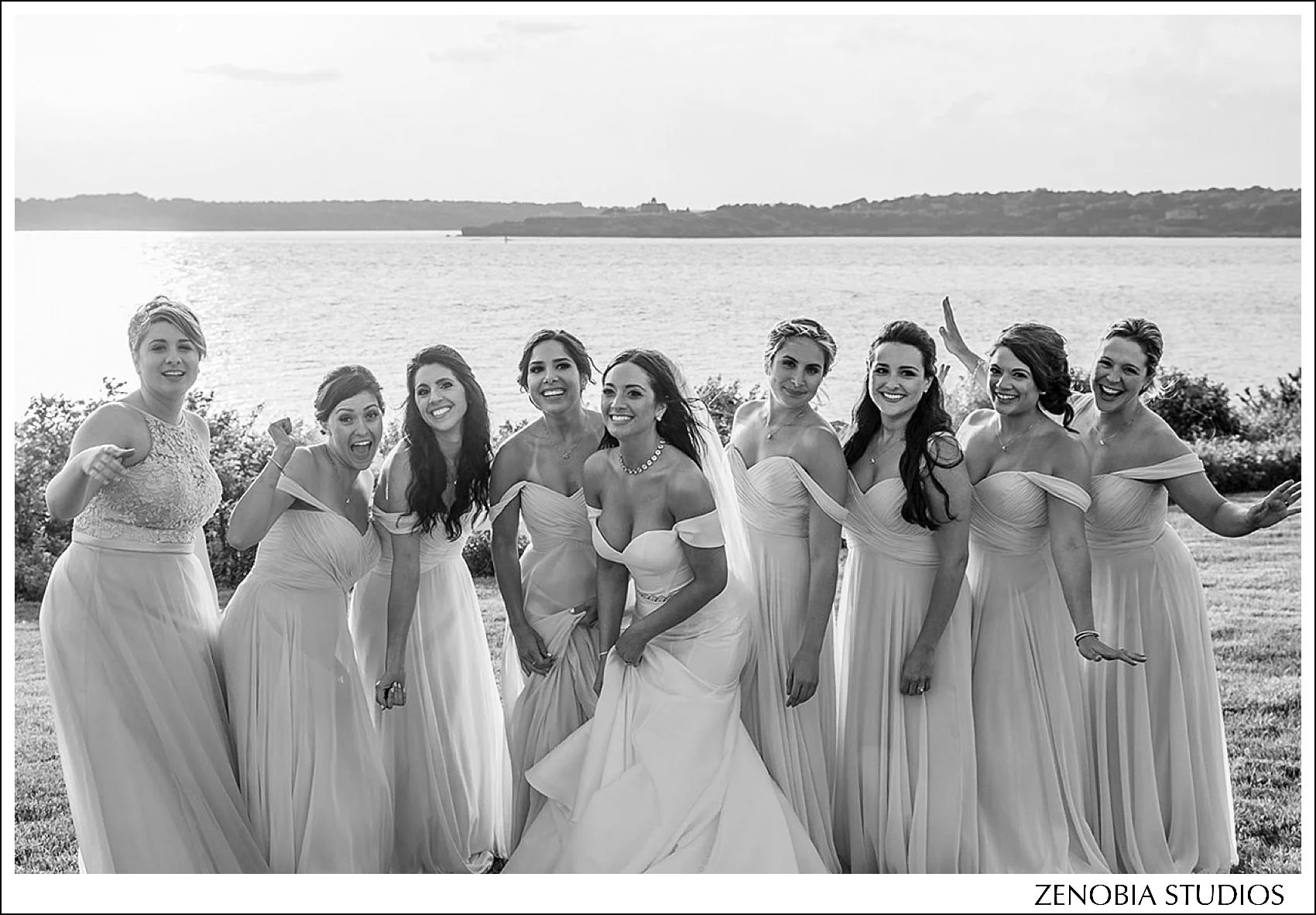 Bgl8D521850592x_oceancliff-mansion-newport-ri-weddings.jpg