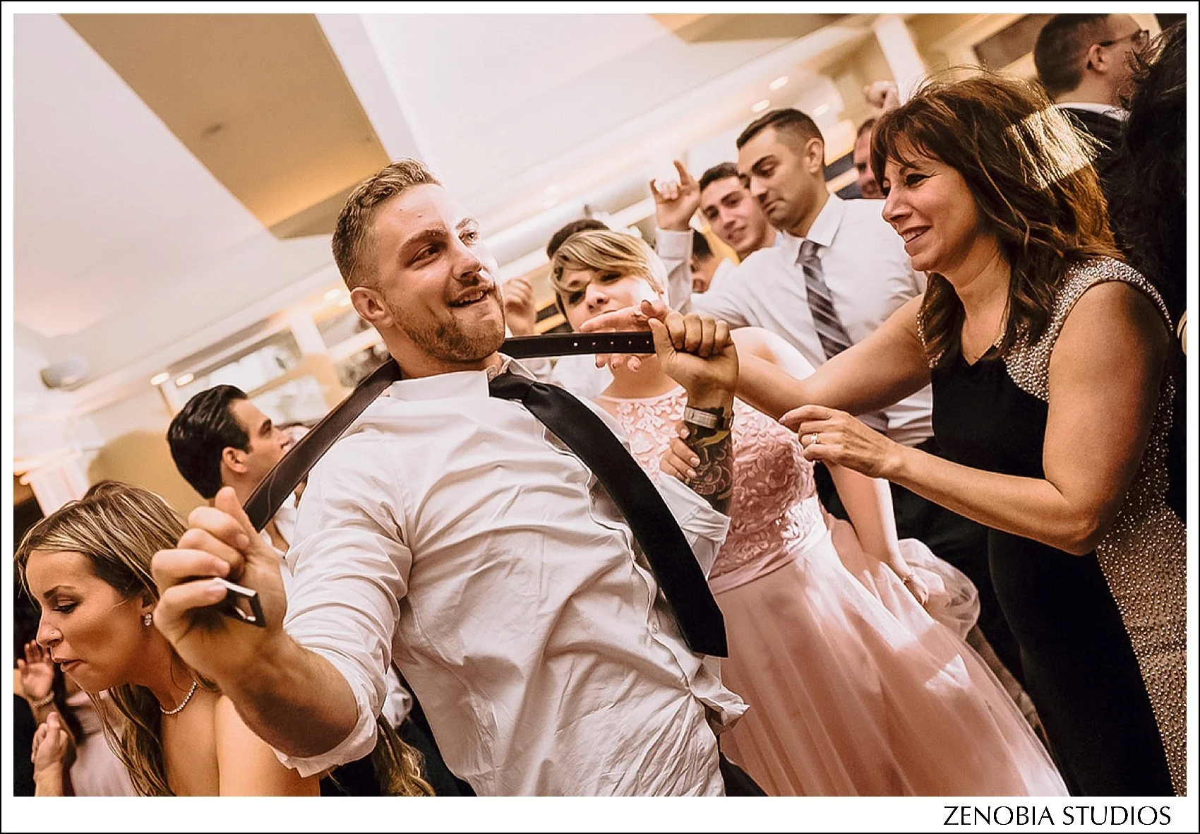 fn8n2521856791x_oceancliff-mansion-newport-ri-weddings.jpg