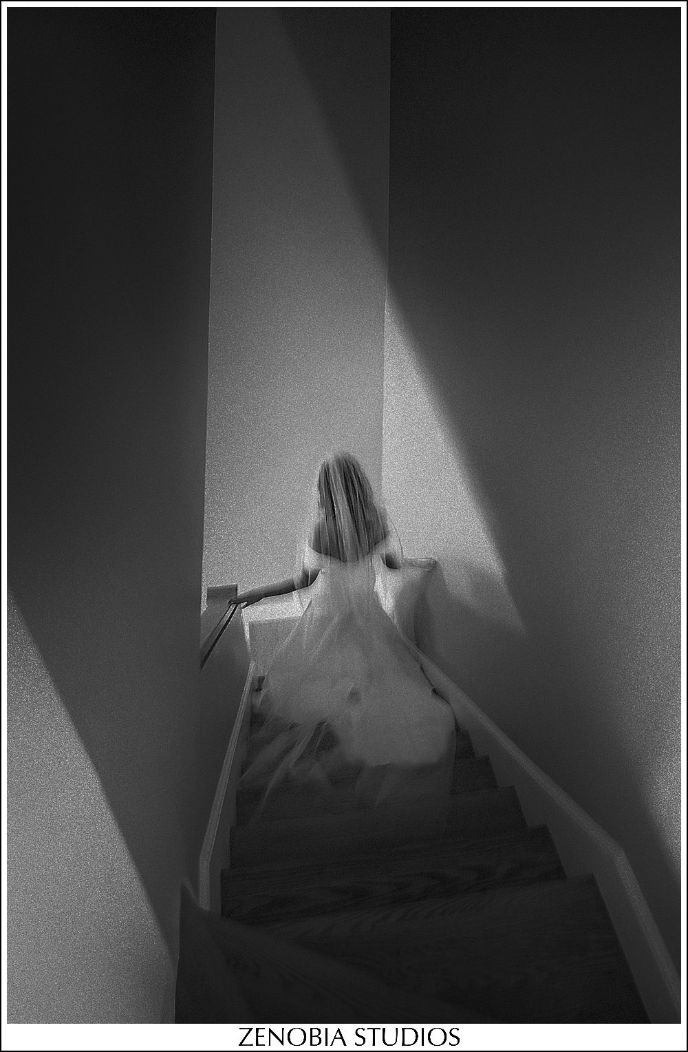 HHSqV521839791x-Edit copy_oceancliff-mansion-newport-ri-weddings.jpg
