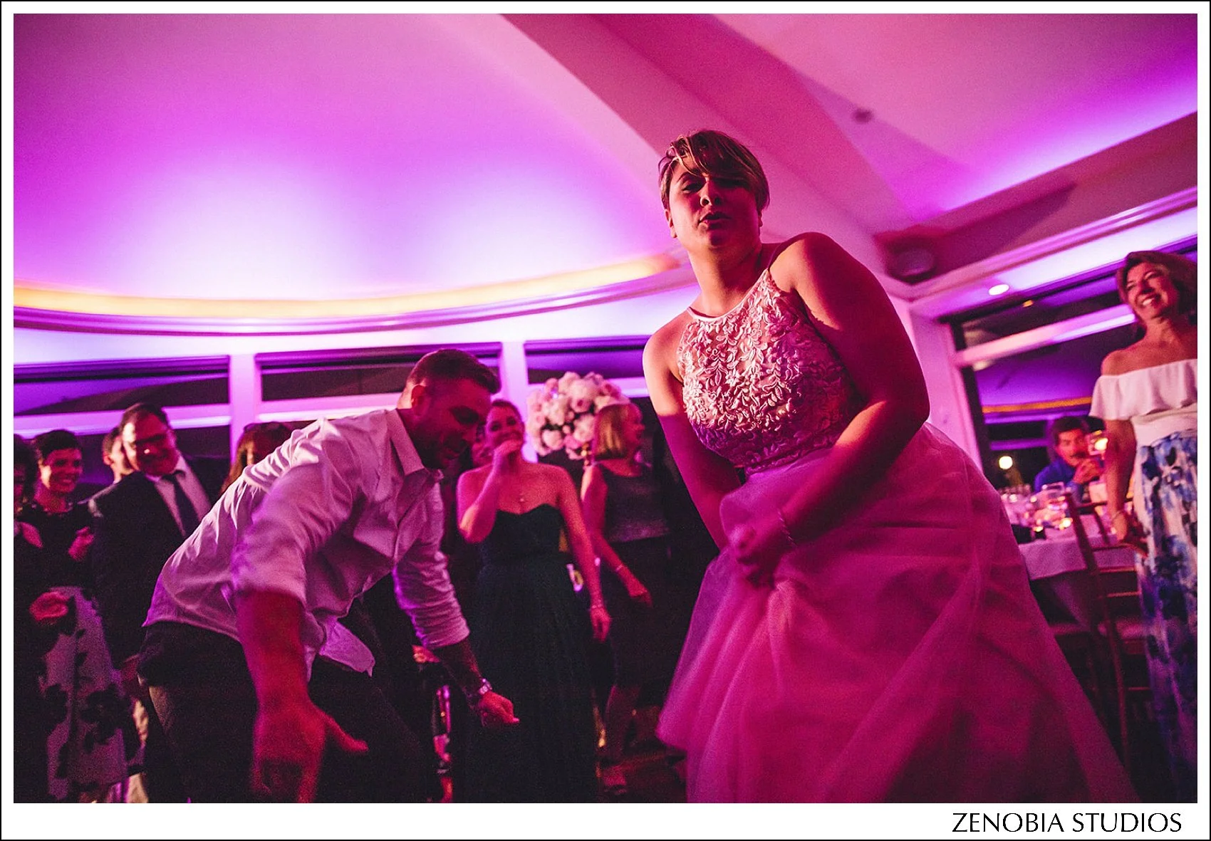 PjgRs521858432x_oceancliff-mansion-newport-ri-weddings.jpg