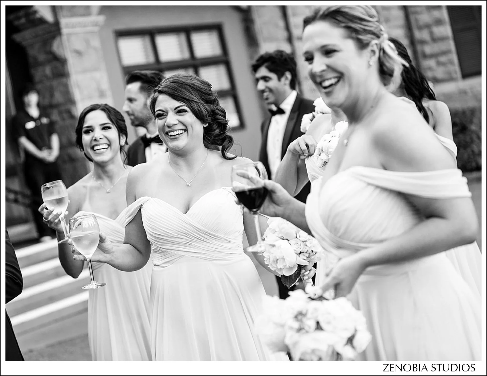 T9J7l521813866x_oceancliff-mansion-newport-ri-weddings.jpg
