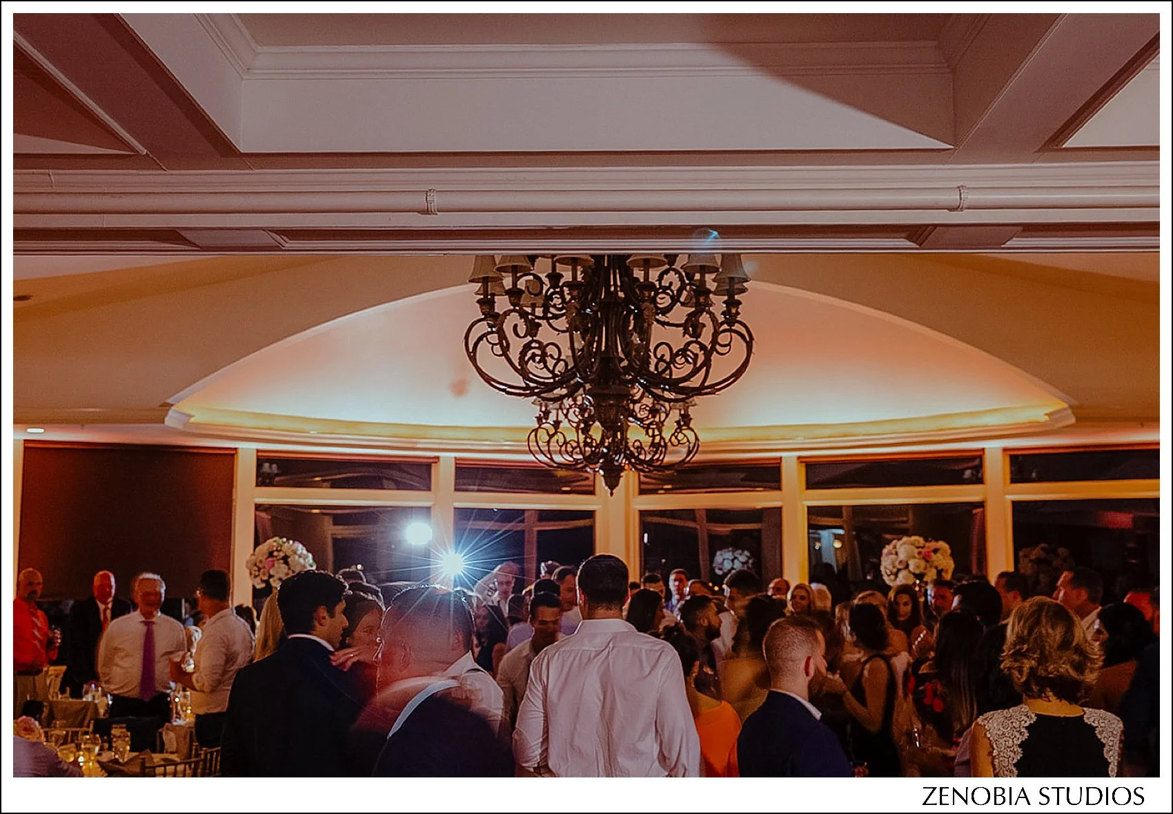 X4VjR521858170x_oceancliff-mansion-newport-ri-weddings.jpg