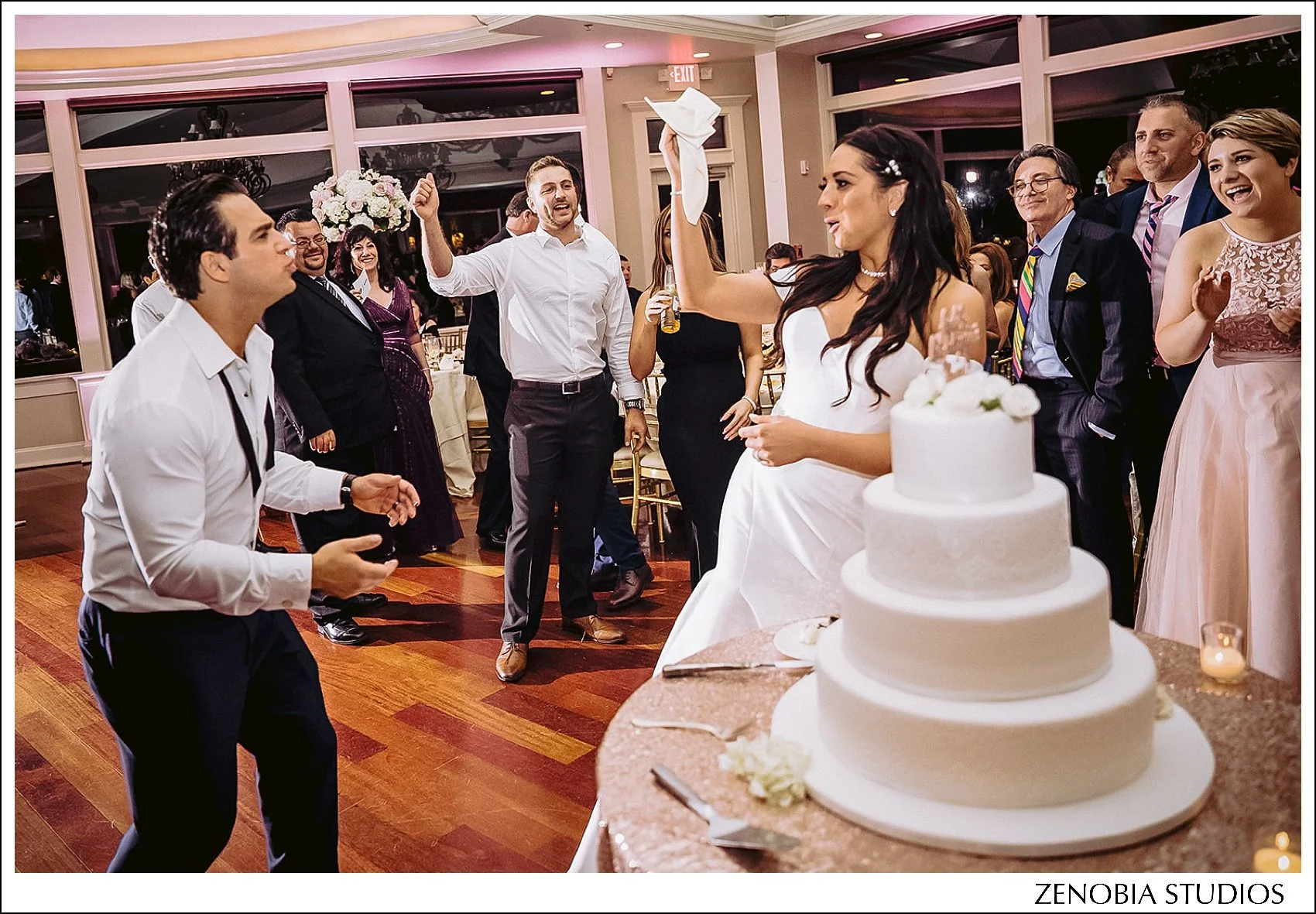 yLG3z521857308x_oceancliff-mansion-newport-ri-weddings.jpg