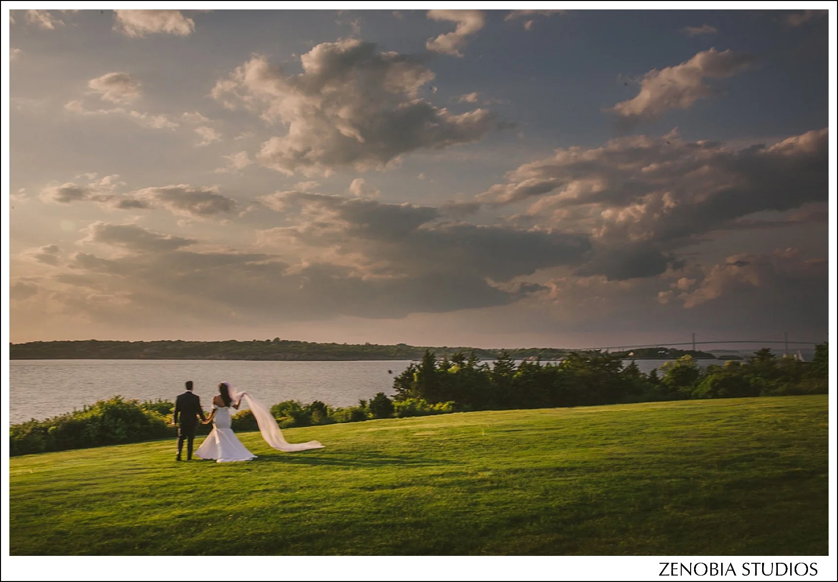 ynT18521849389x_oceancliff-mansion-newport-ri-weddings.jpg