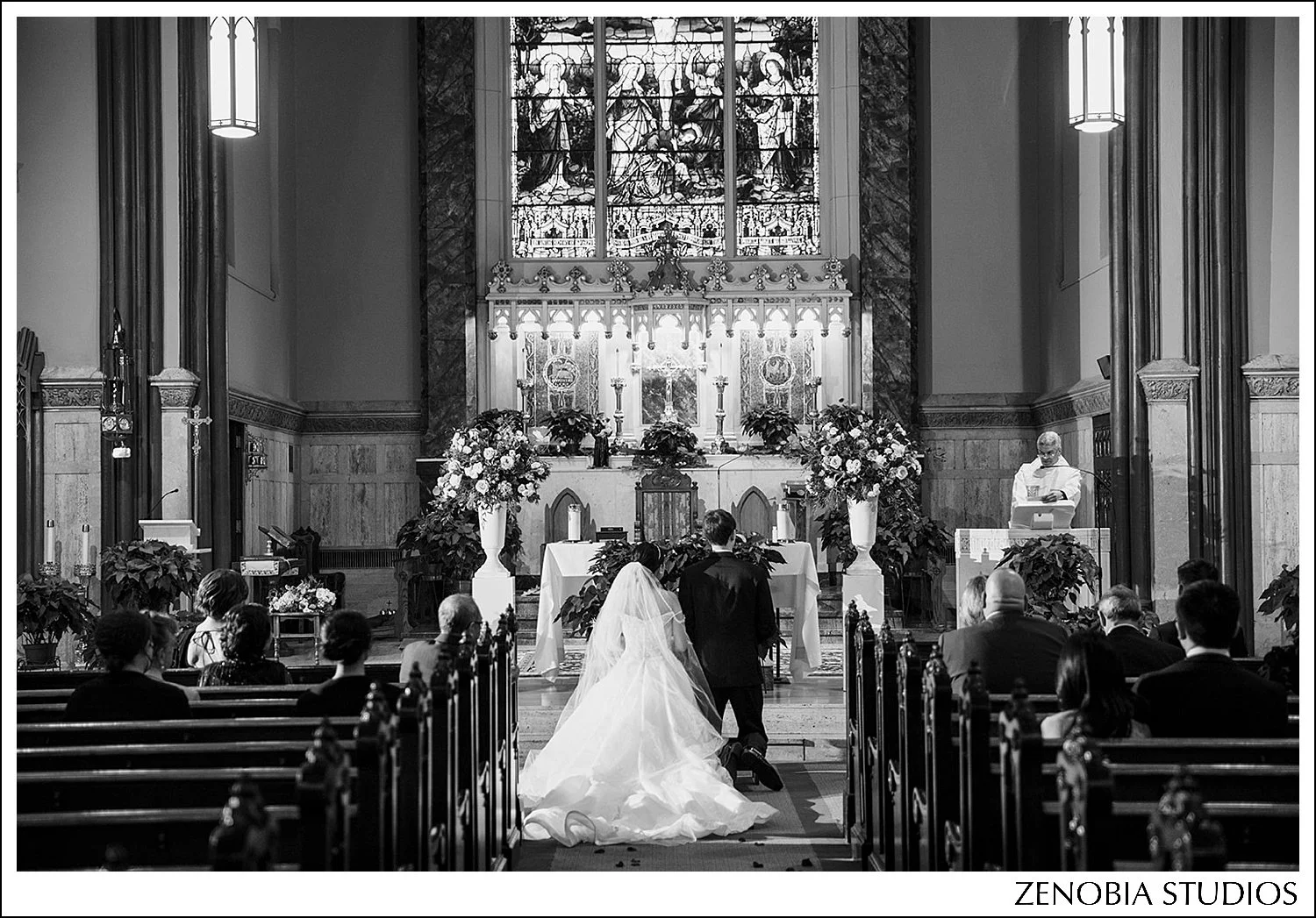 12290604_websize_Weddings-at-the-hope-club-providence.jpg