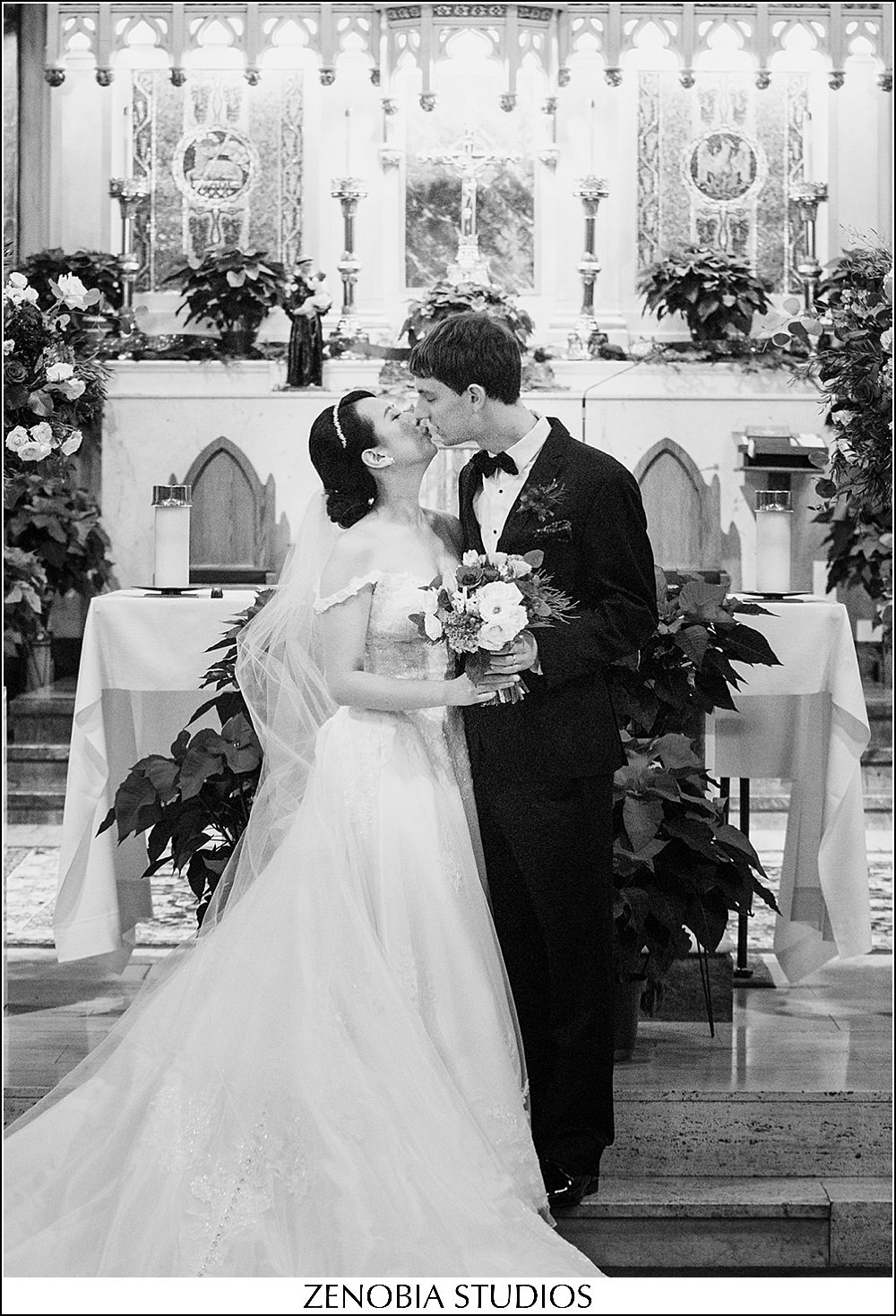 12290761_websize_Weddings-at-the-hope-club-providence.jpg