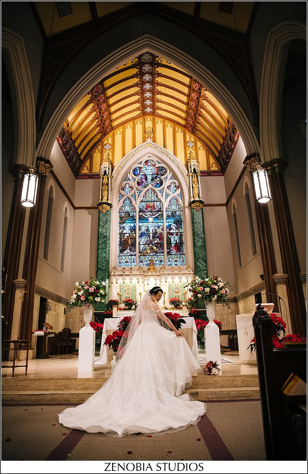 12290934_websize_Weddings-at-the-hope-club-providence.jpg