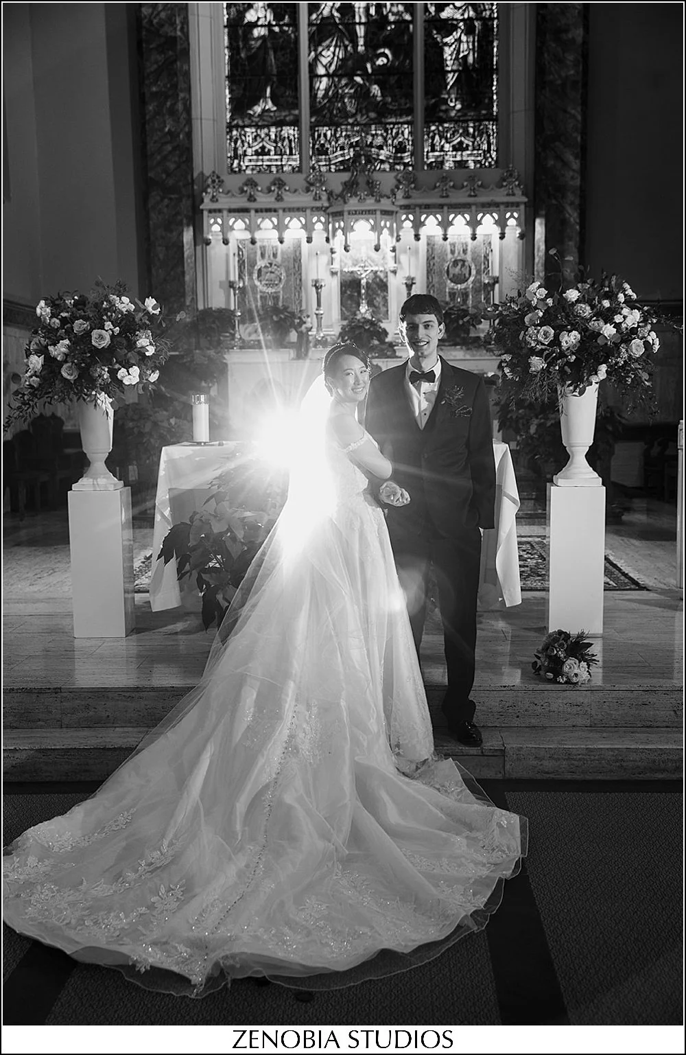 12290940_websize_Weddings-at-the-hope-club-providence.jpg