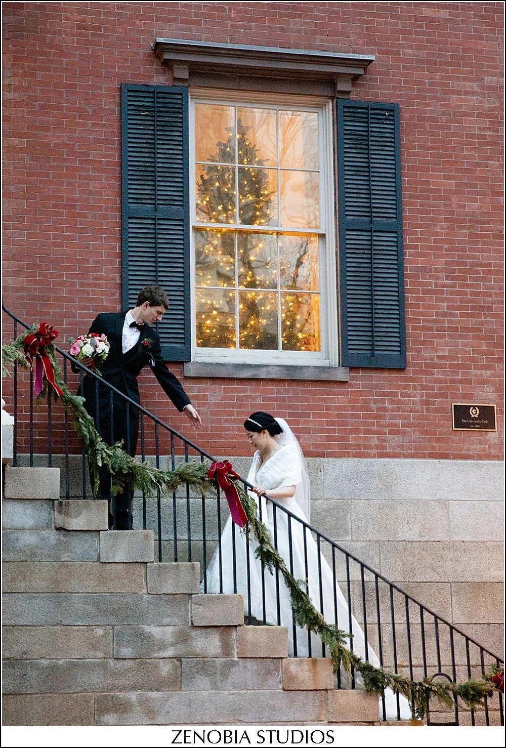 12291325_websize_Weddings-at-the-hope-club-providence.jpg