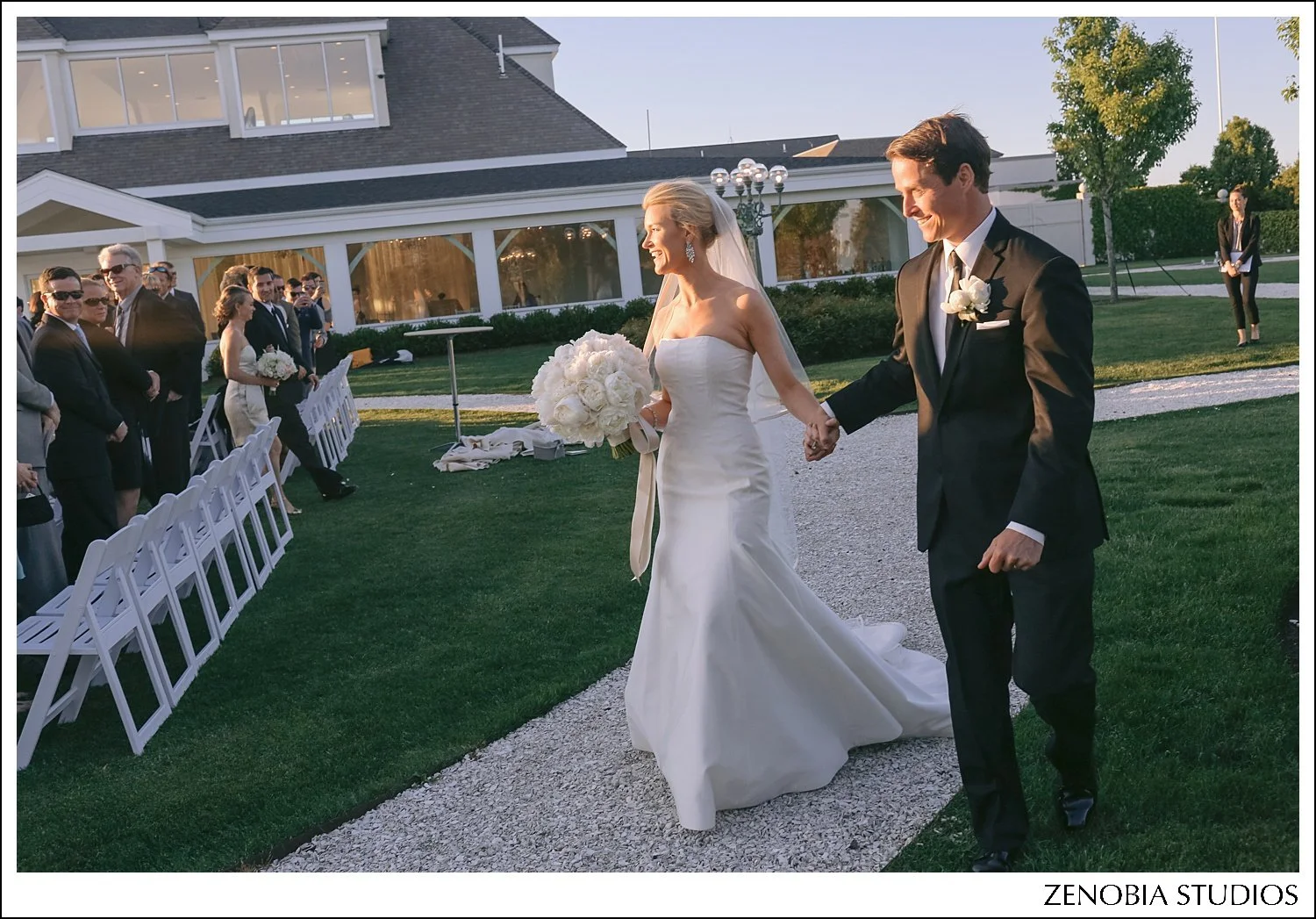 5P8A6697_weddings-at-belle-mer-in-newport.jpg