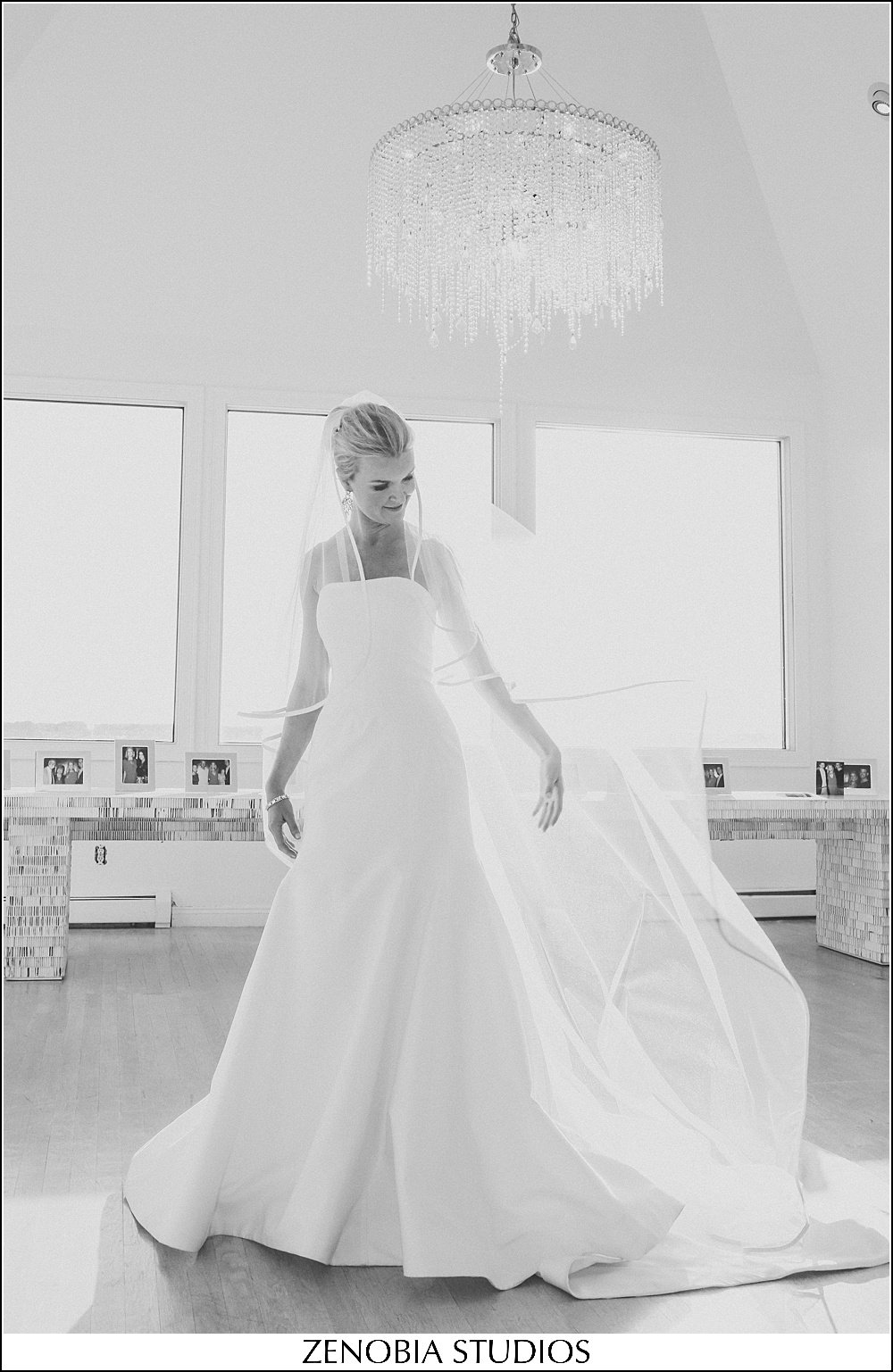 5P8A6544_weddings-at-belle-mer-newport.jpg