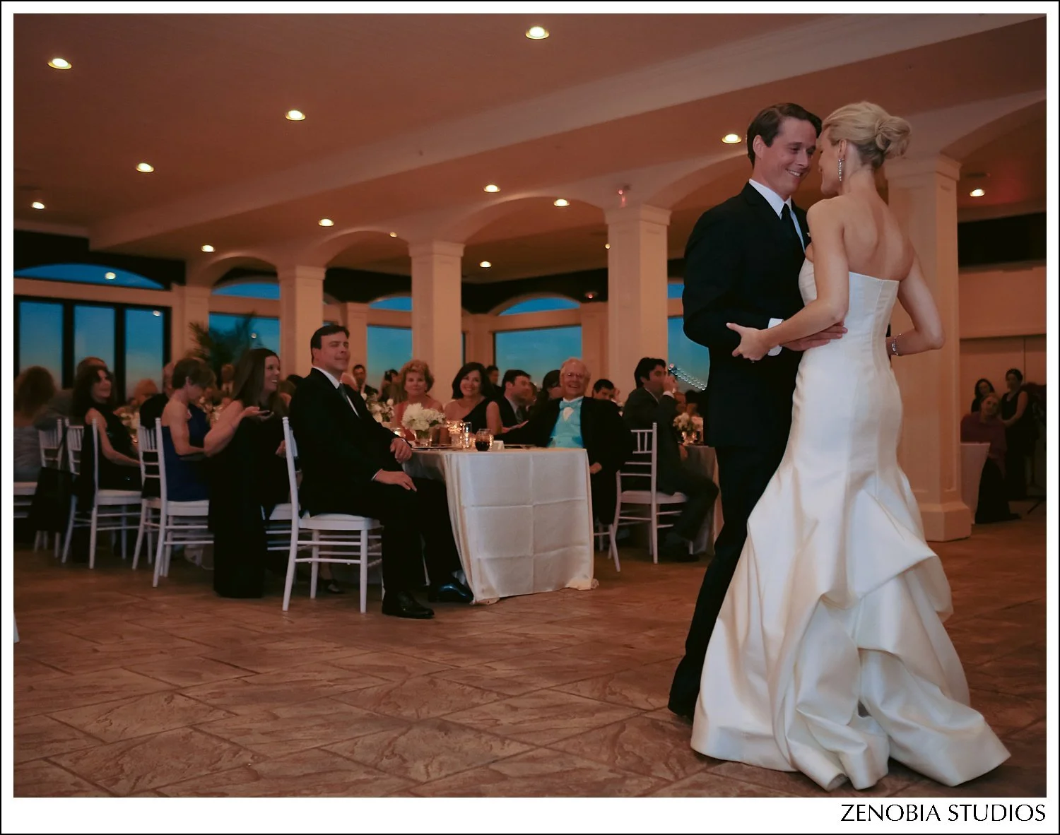 5P8A7126_weddings-at-belle-mer-newport.jpg