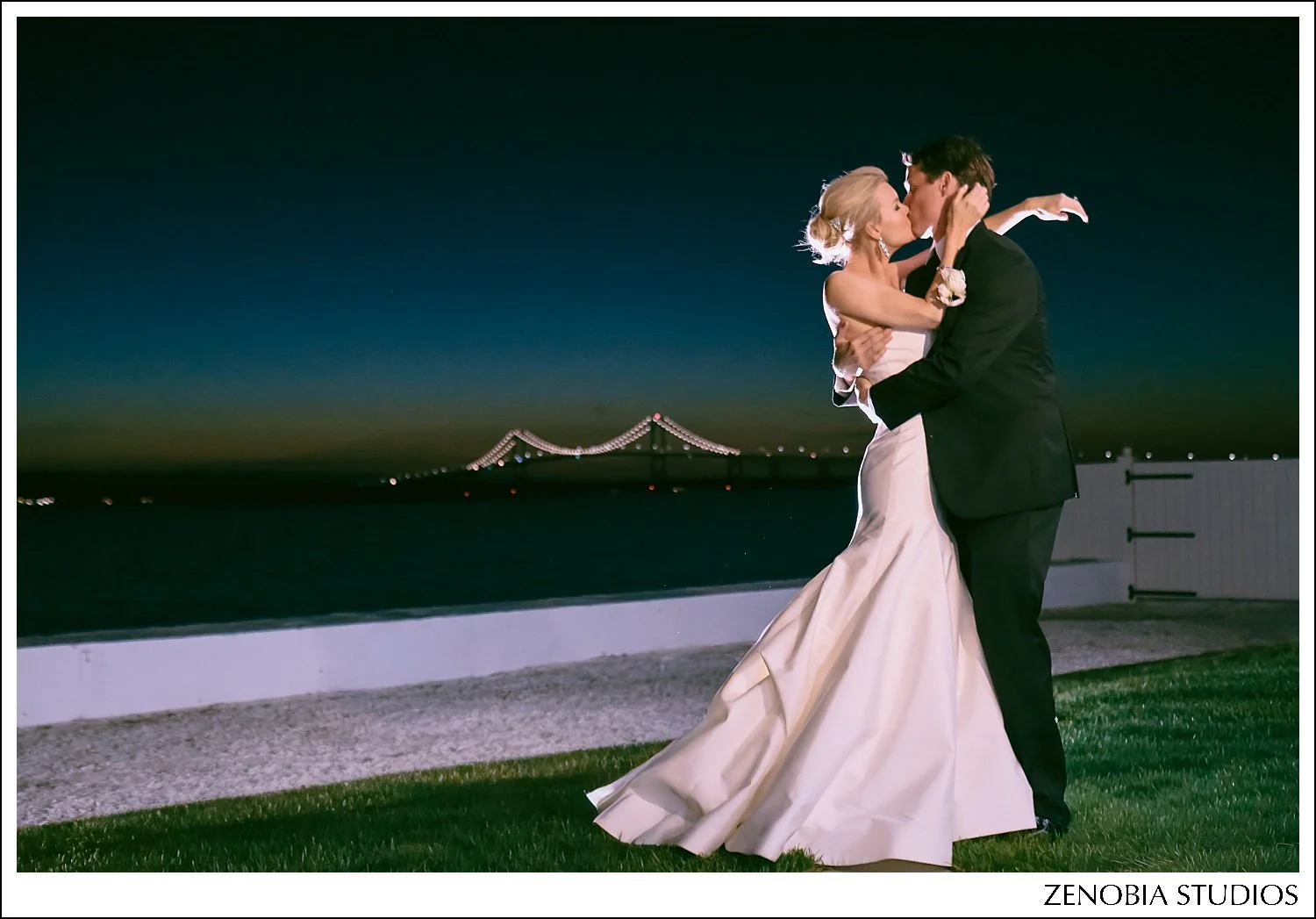 5P8A7200_weddings-at-belle-mer-newport.jpg