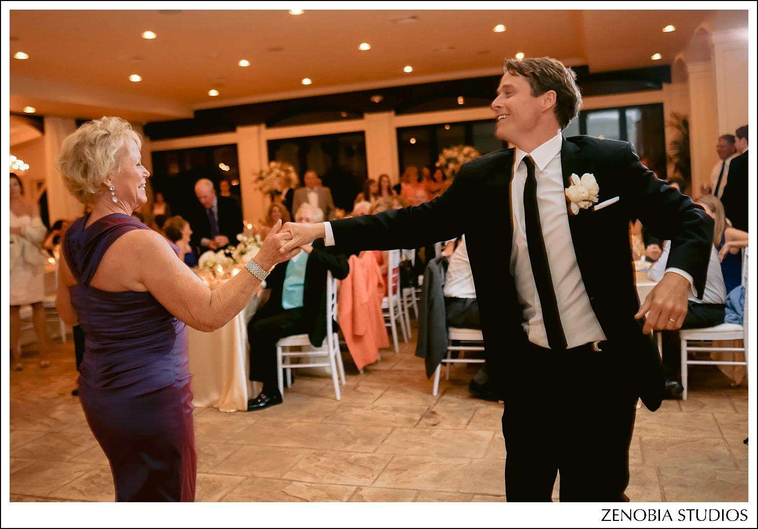 5P8A7333_weddings-at-belle-mer-newport.jpg