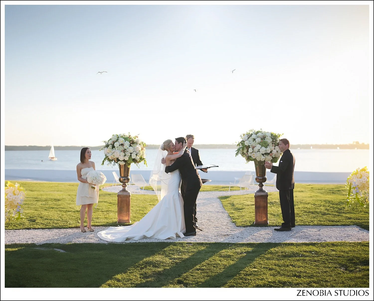 KZ9A4925 copy_weddings-at-belle-mer-newport.jpg