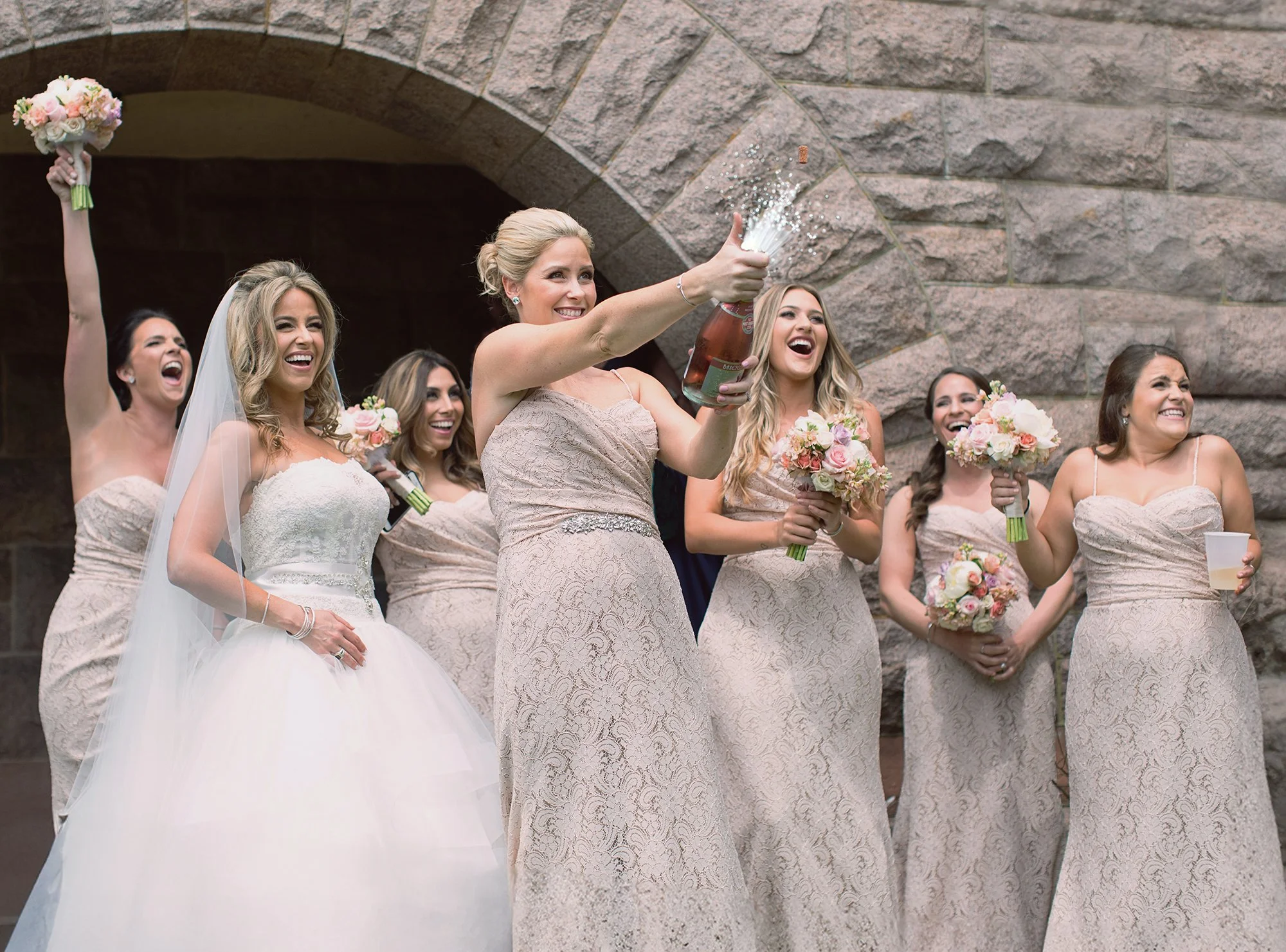 oceancliff-hotel-newport-ri-wedding.jpg
