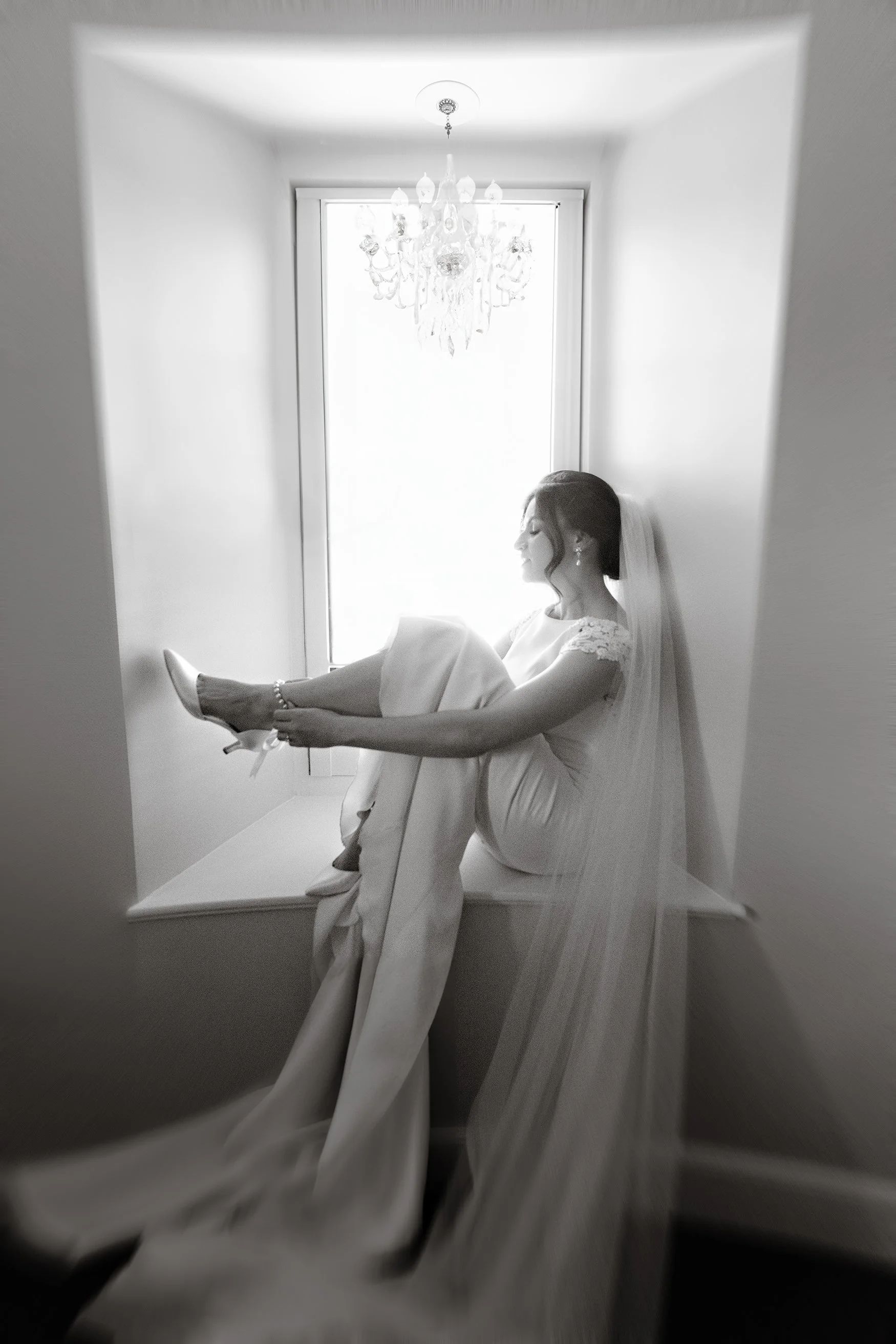 Film photographer wedding.jpg