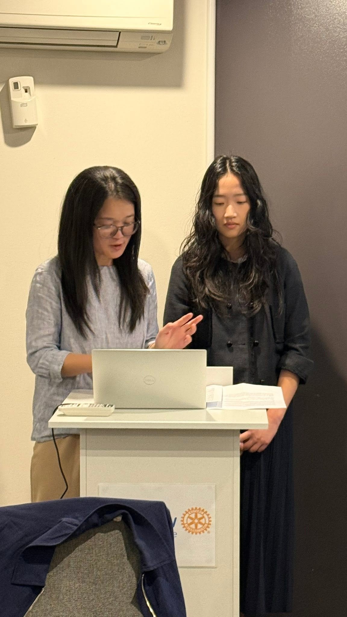 Amy Yan & Sophie Shen