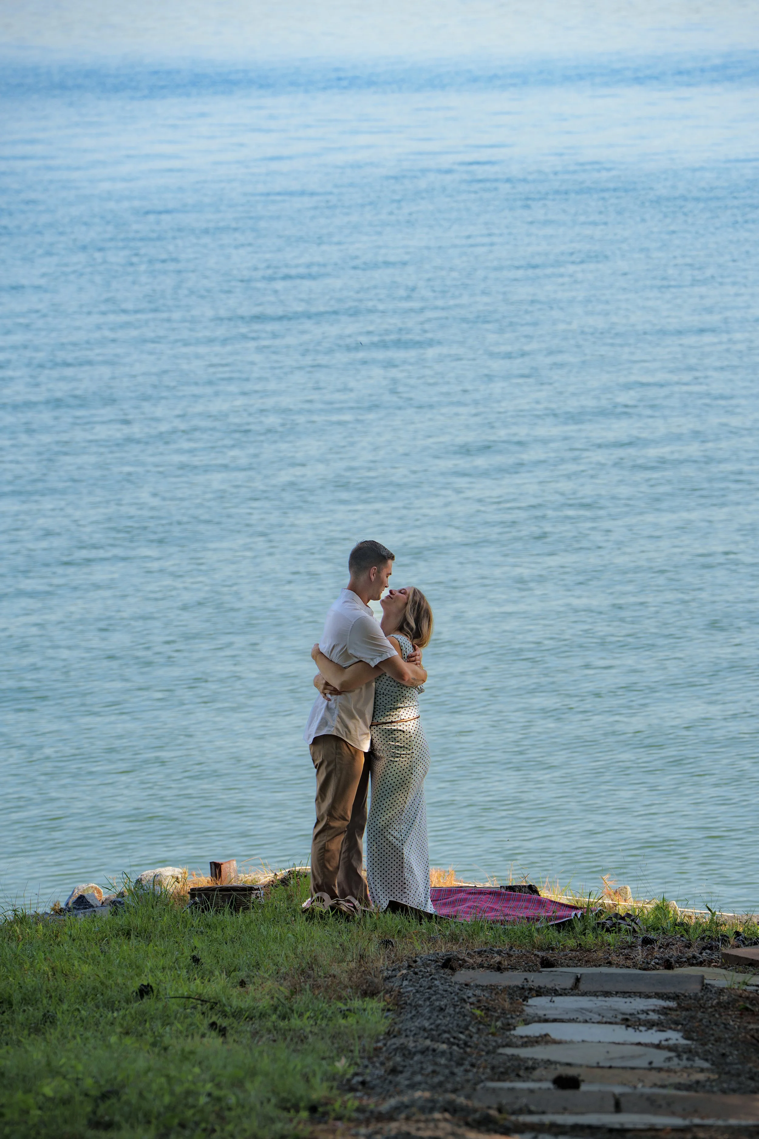 post proposal at Lake Allatoona, photo by Maggie O'Neill proposal photographer