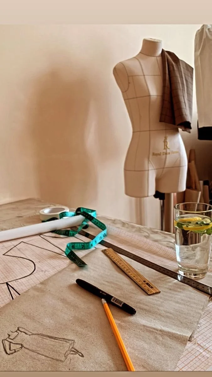 Name: Skill Swap (Sewing) -  A personal workshop (+1 guest) on basic sewing skills at "winner's" local LAPL maker-space to make one hand stitched sunglass case, one zigzag-stitched scrunchie, one straight-stitched headscarf. All materials provided. |