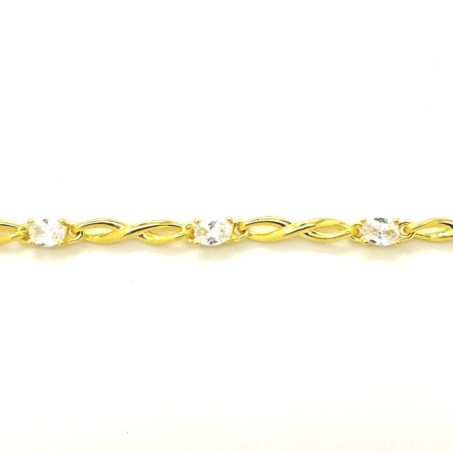 Close-up of Celestia Gold Eternity Bracelet