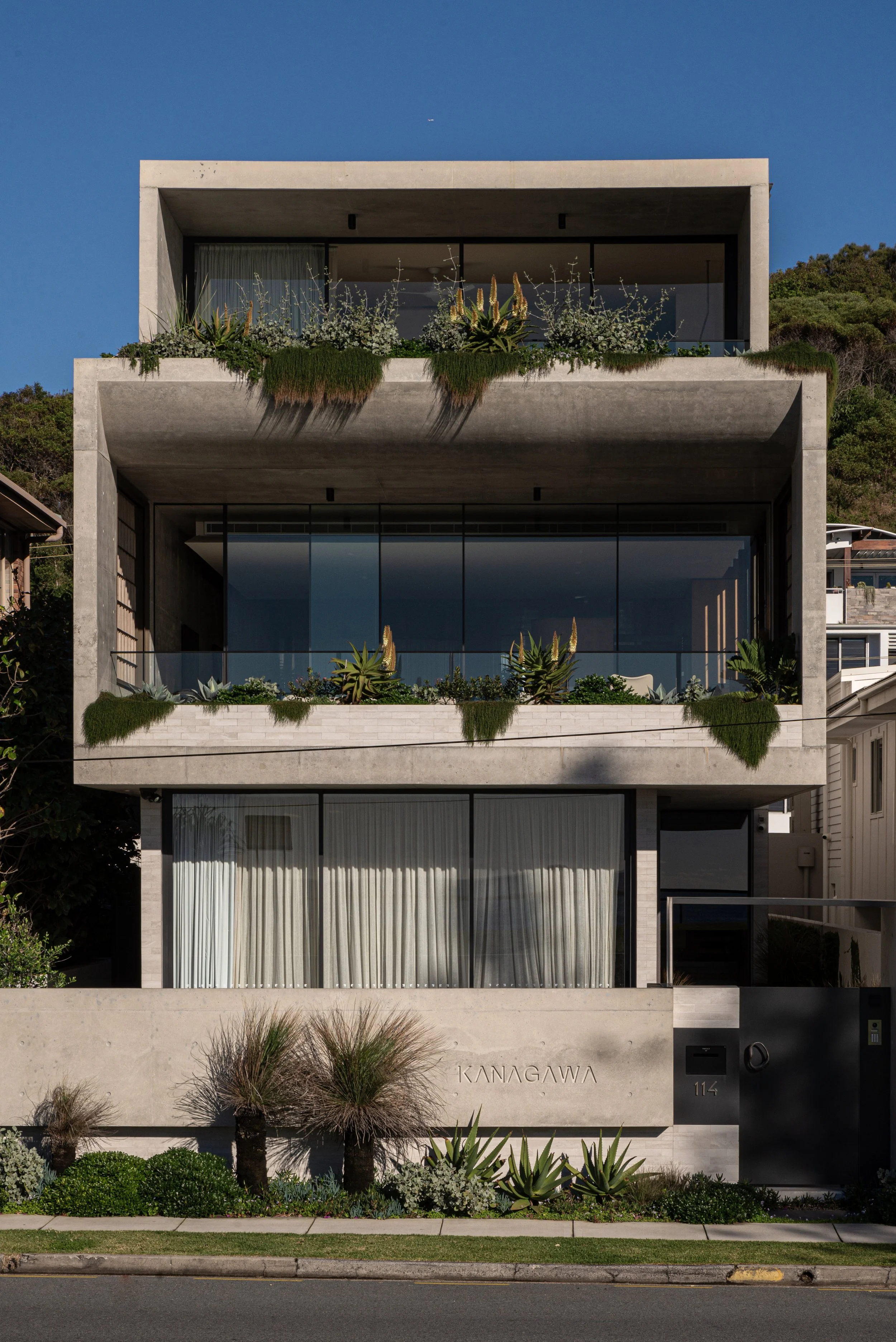 Kanagawa-GoldCoast-Design-Architecture-House.jpg