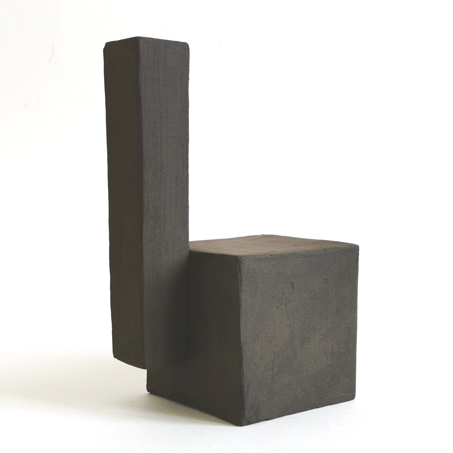 grès noir oeuvre art contemporain architecture impudique
