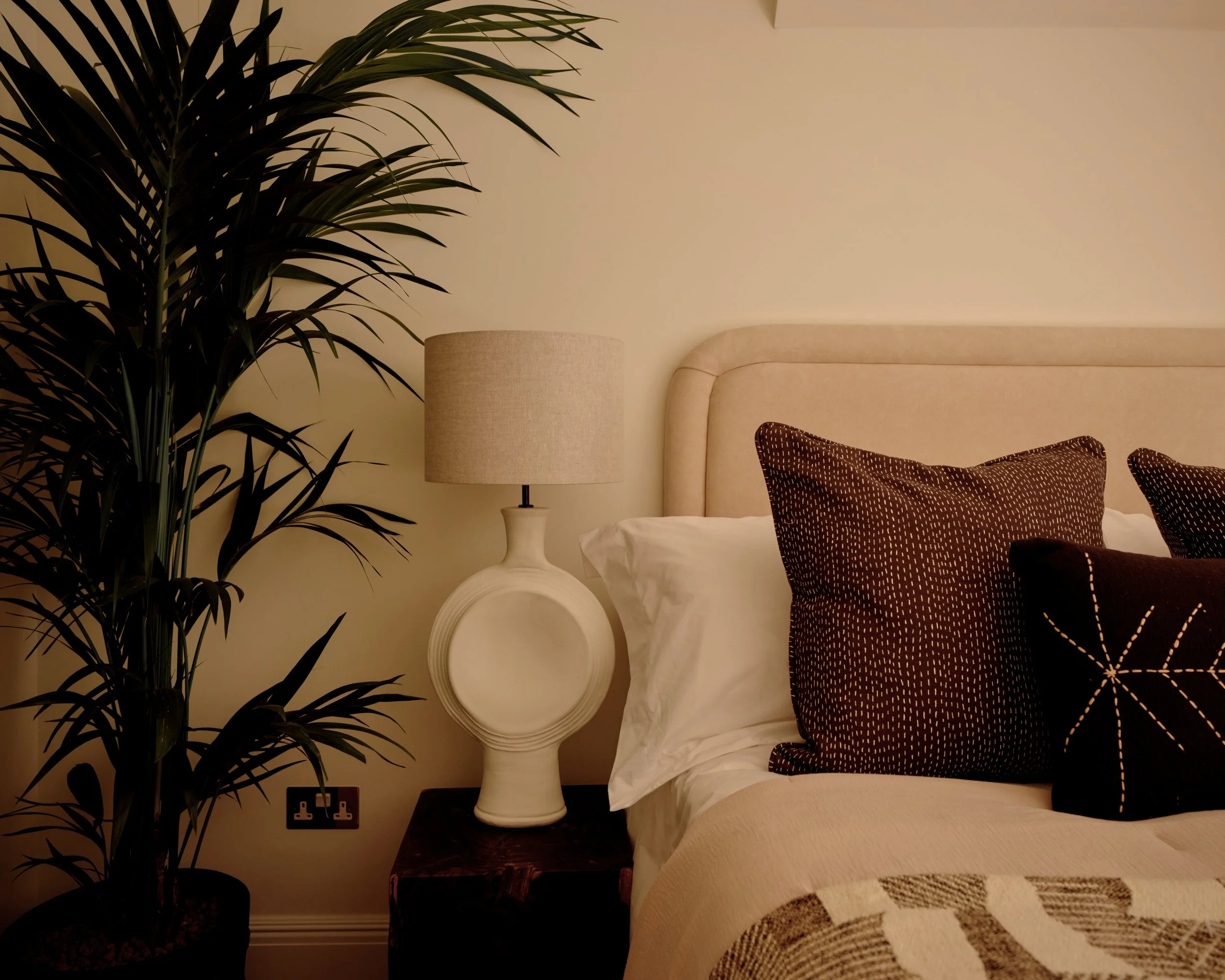 SGG _INT_167_Ladbroke Grove.jpg