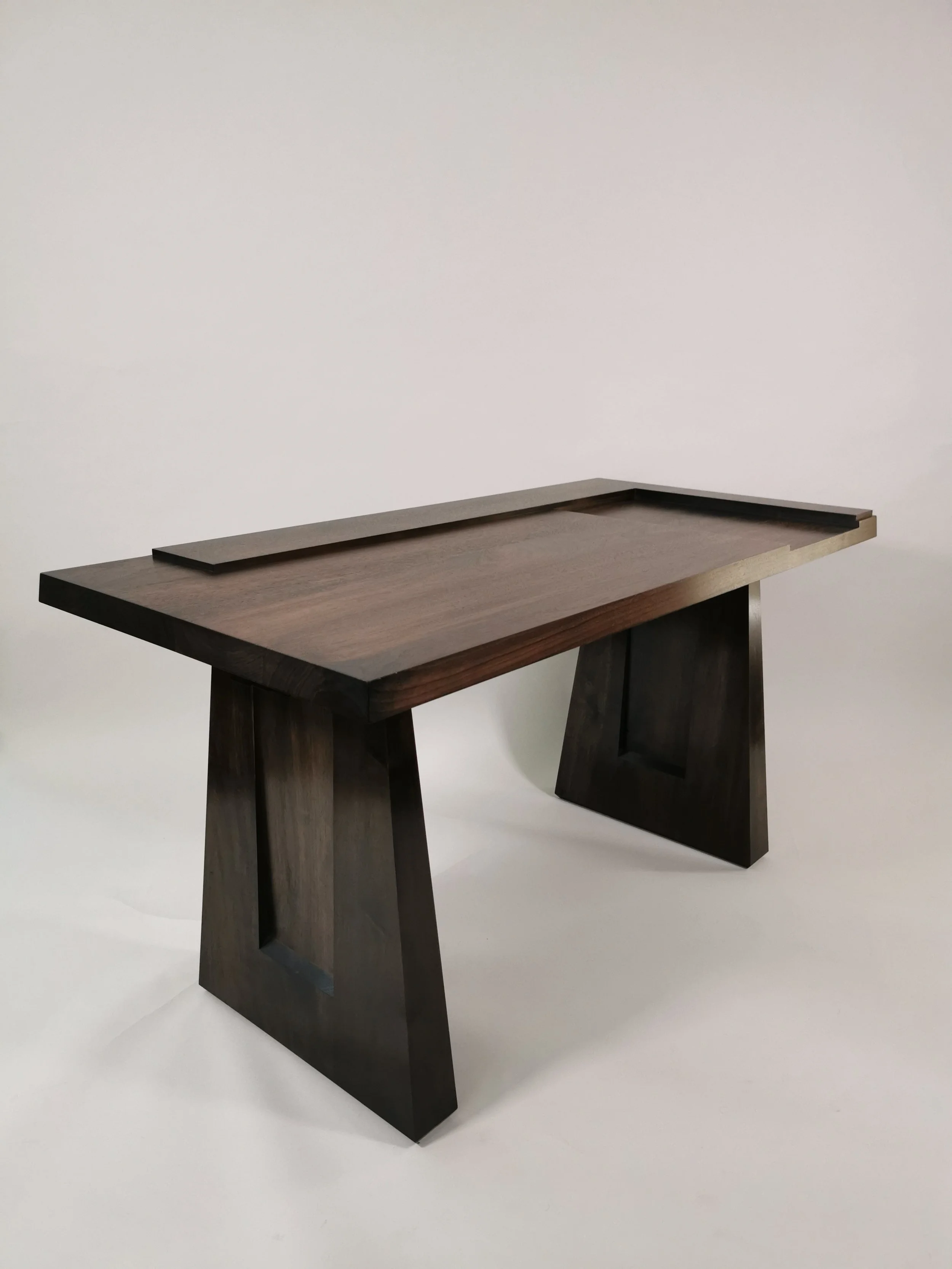 Praetorian Desk