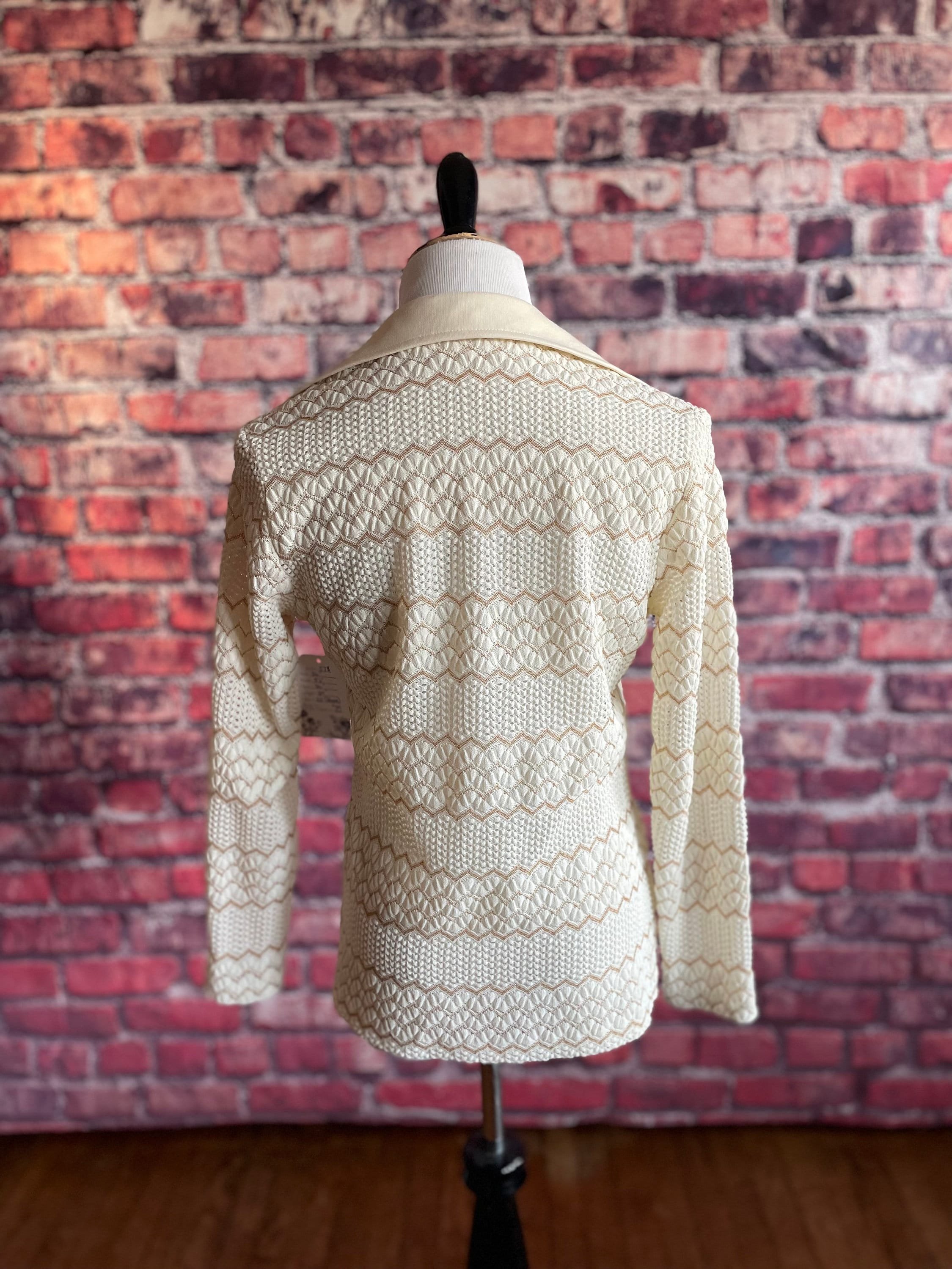 https://i.etsystatic.com/8563697/r/il/9bb069/5789036332/il_fullxfull.5789036332_h6v4.jpg
