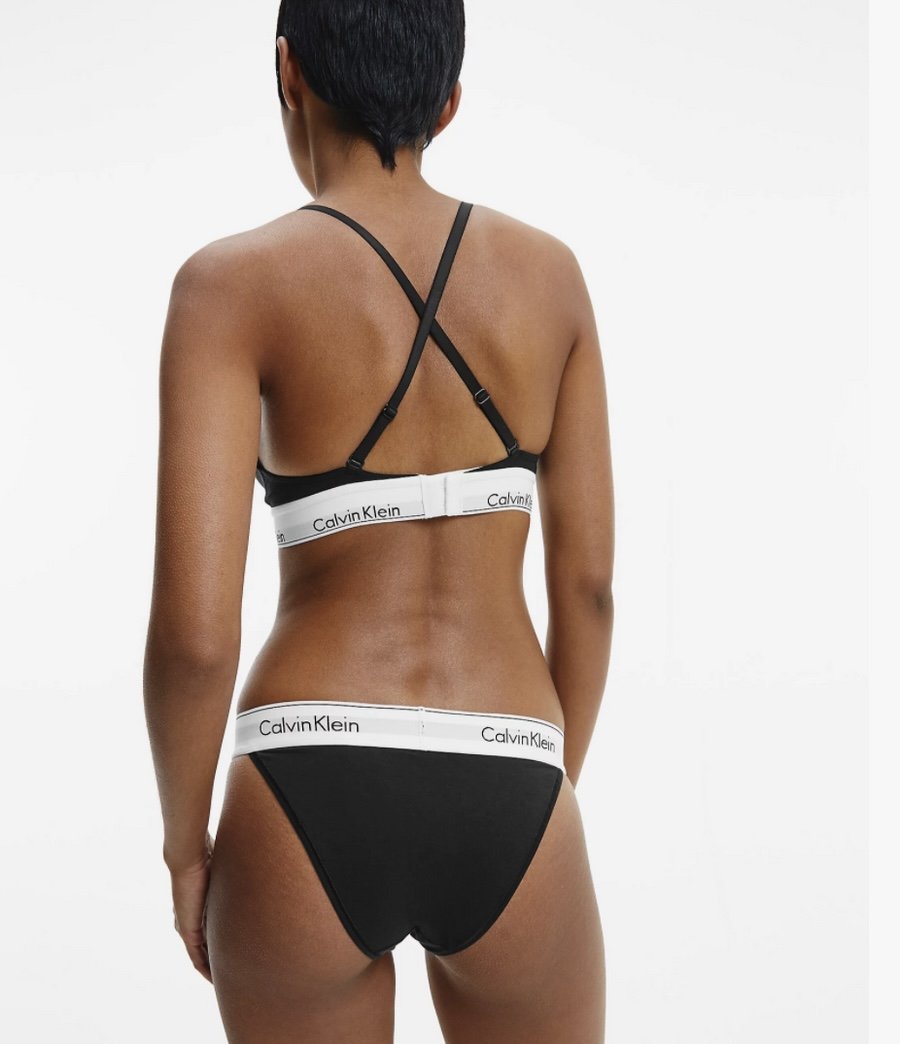 BLACK CK