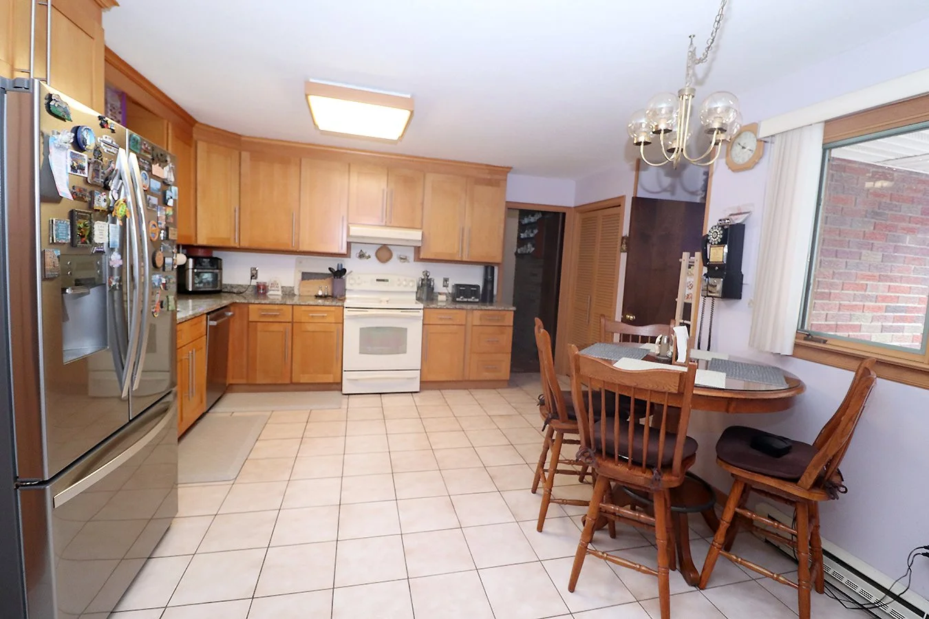 kitchen2.jpg